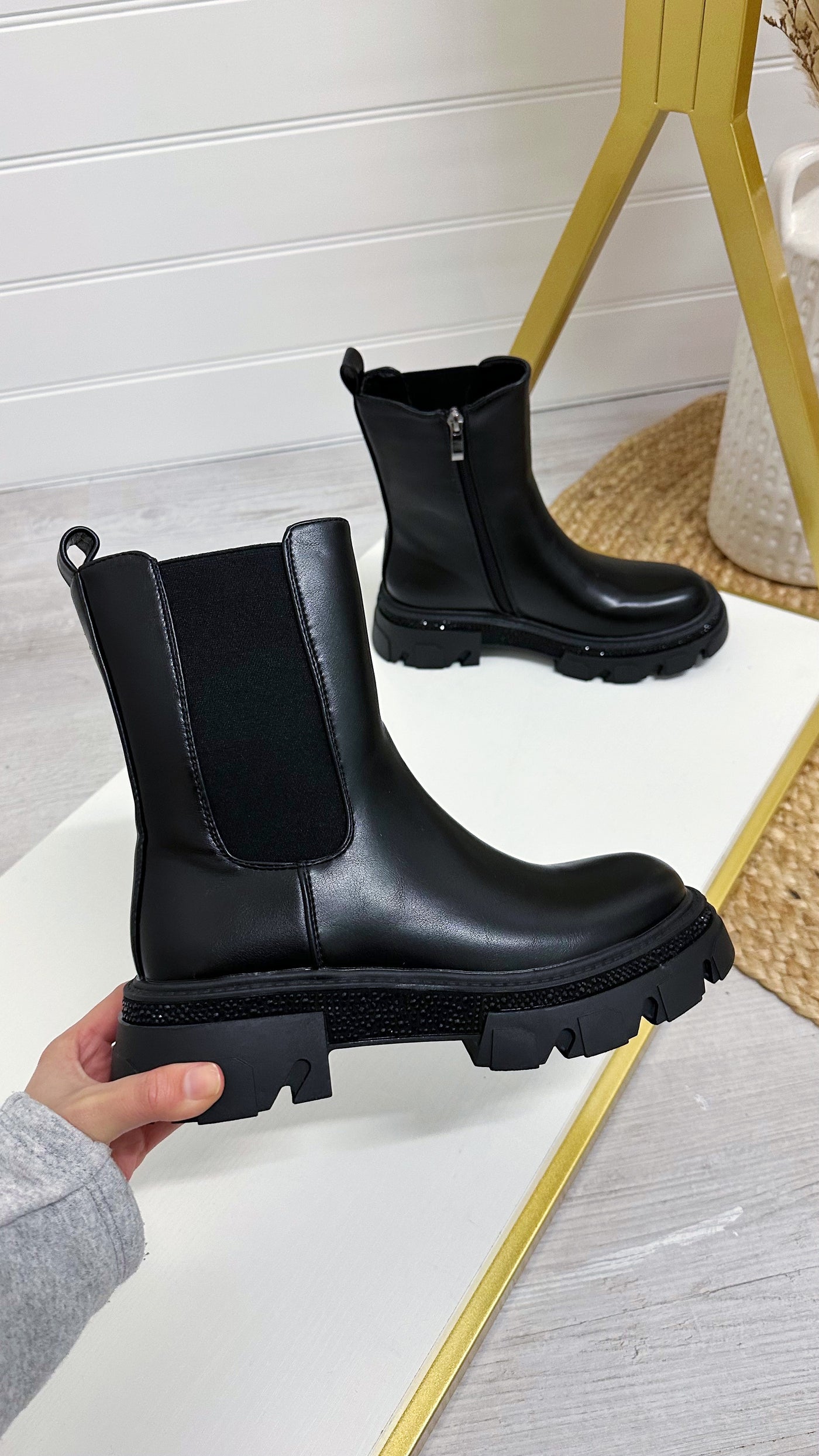 Sparkly Rhinestone Sole Chelsea Boots - BLACK