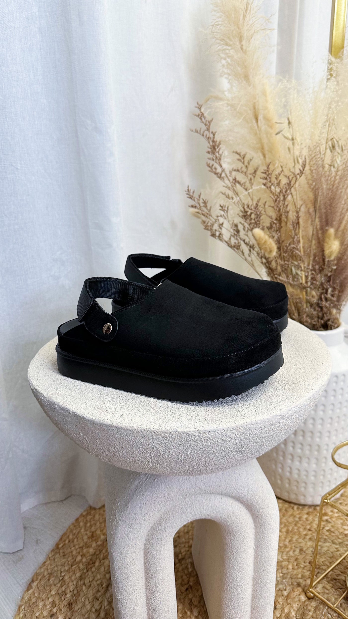 Platform Suede Clogs - BLACK