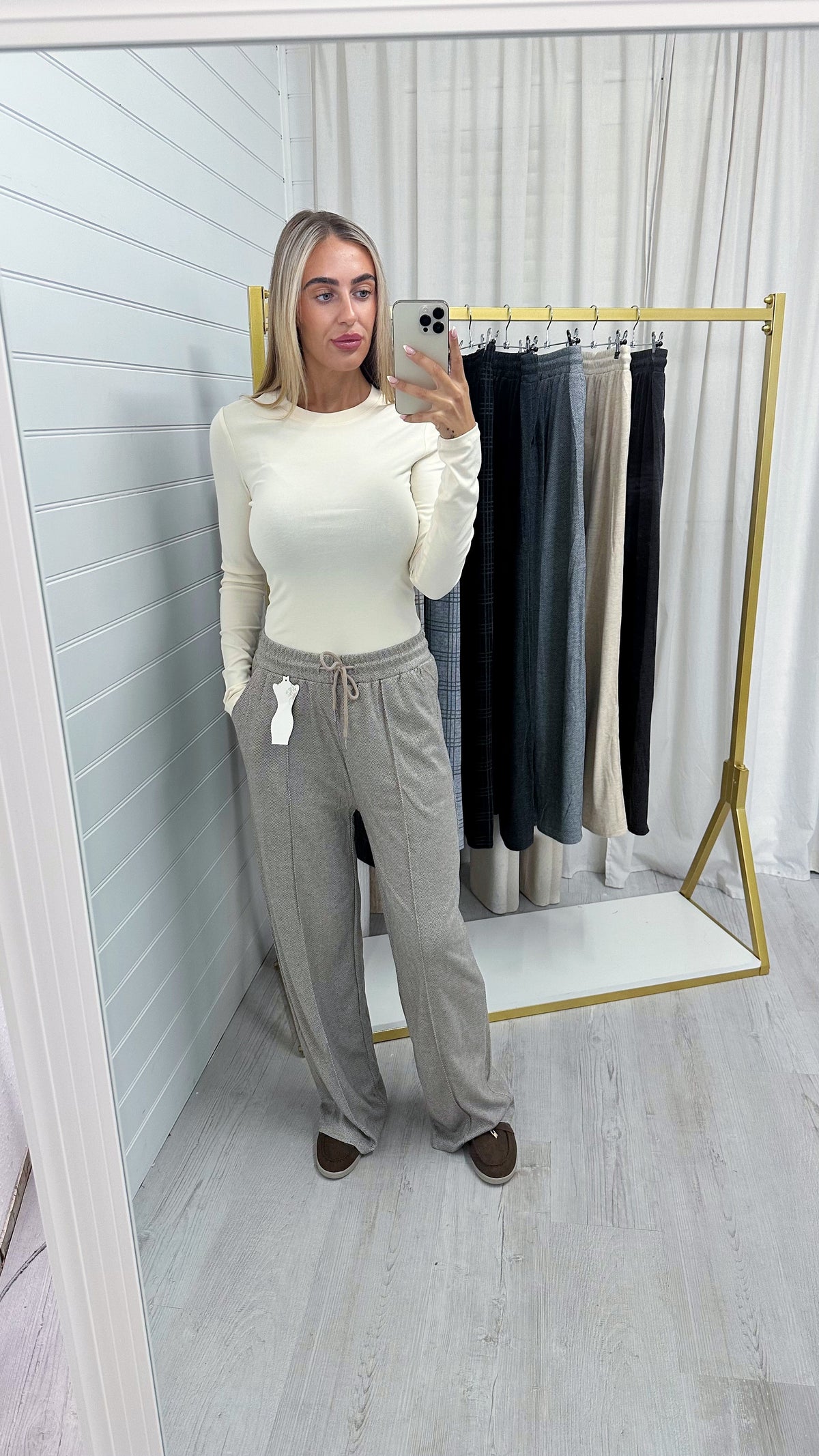 Textured Wide Leg Trousers - MOCHA