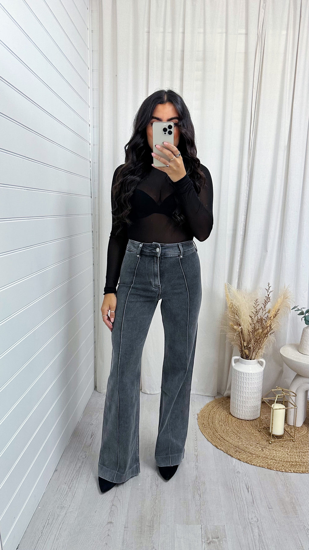 High Waisted Seam Front Flared Jeans - CHARCOAL