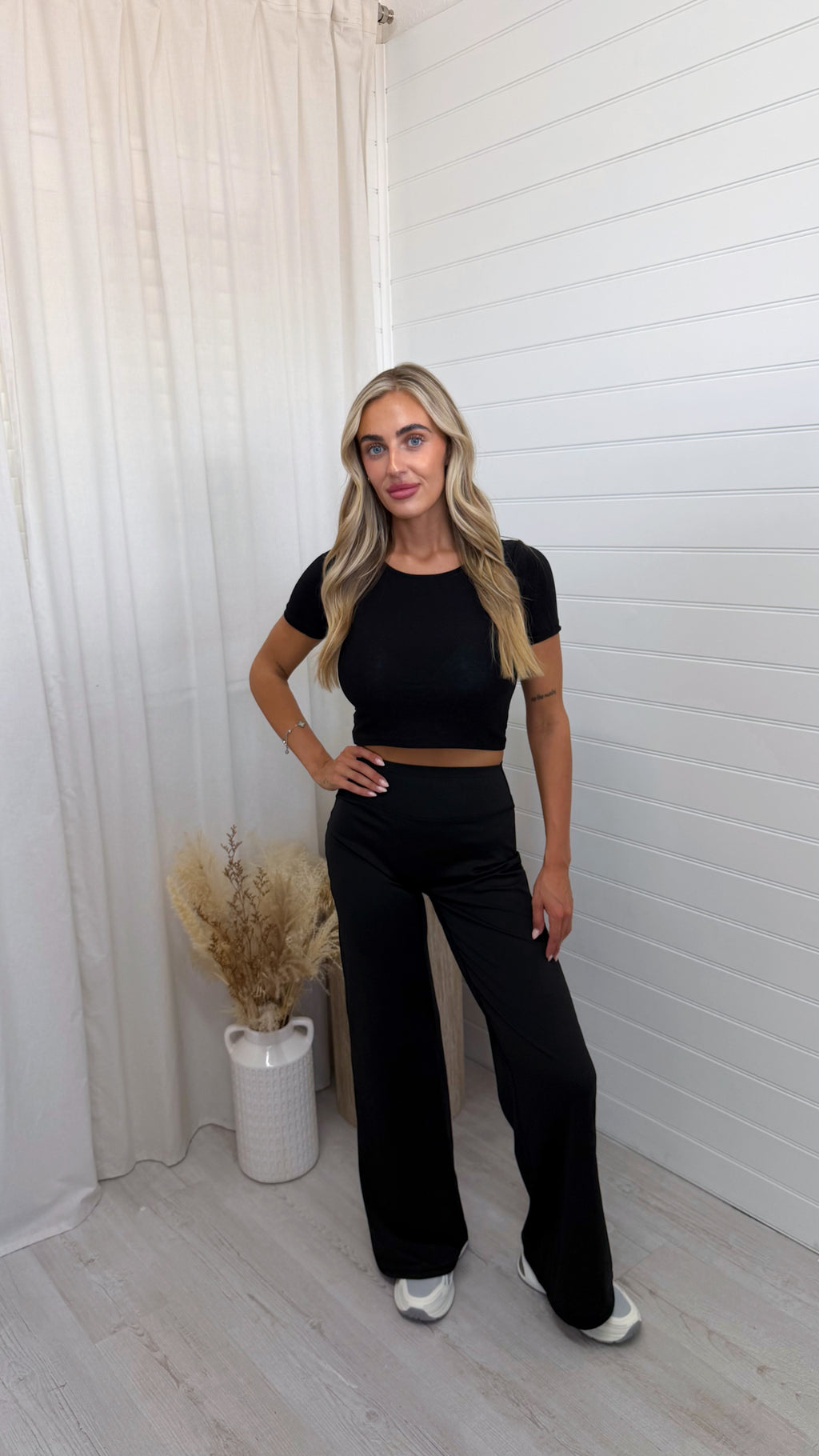 Wide Leg Sculpting Trousers - BLACK
