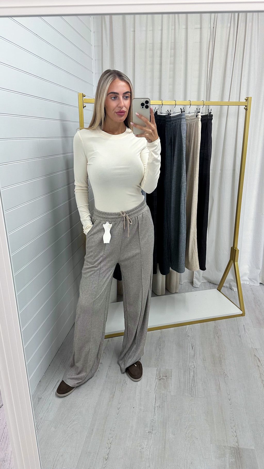 Textured Wide Leg Trousers - MOCHA