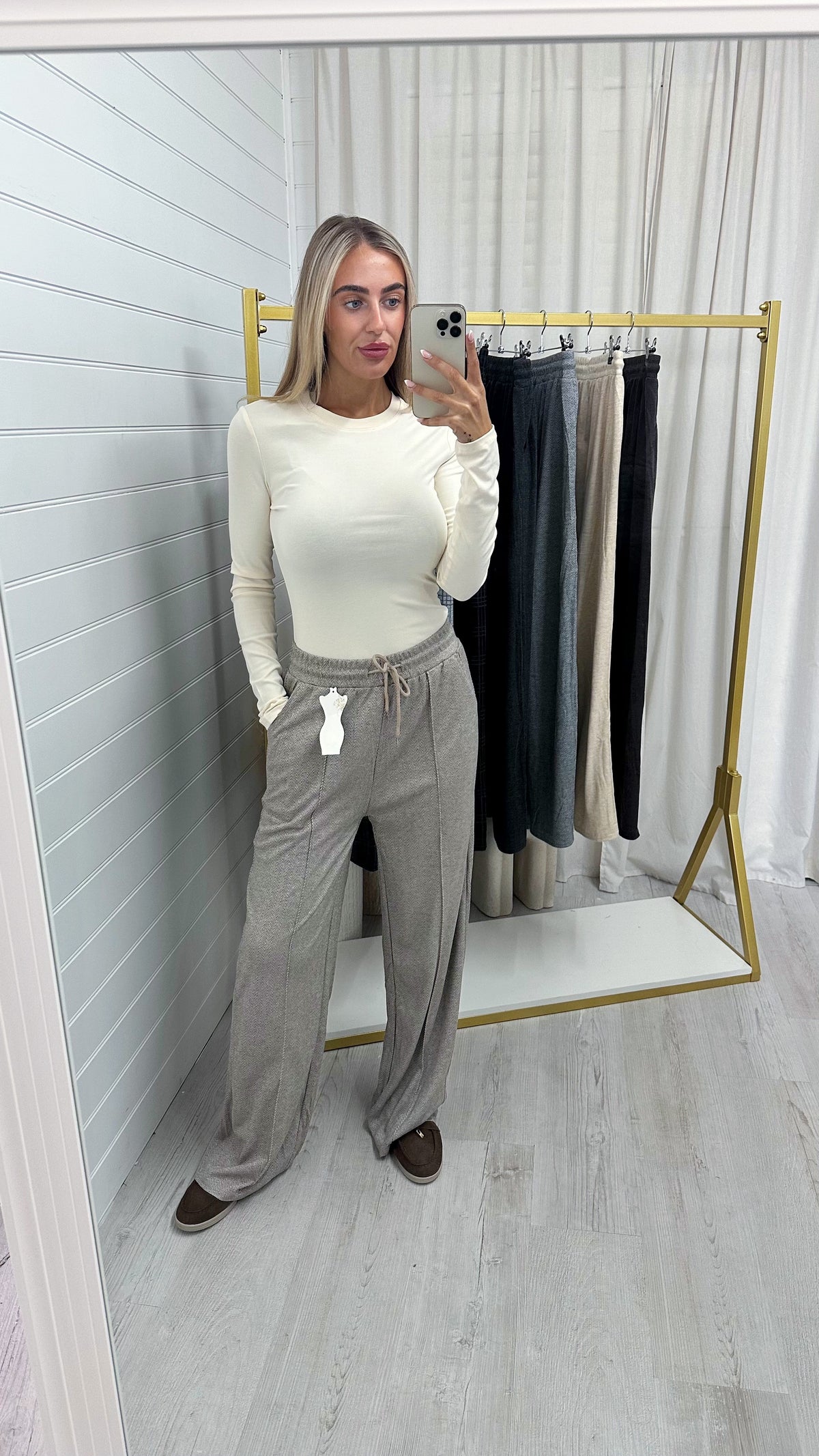 Textured Wide Leg Trousers - MOCHA