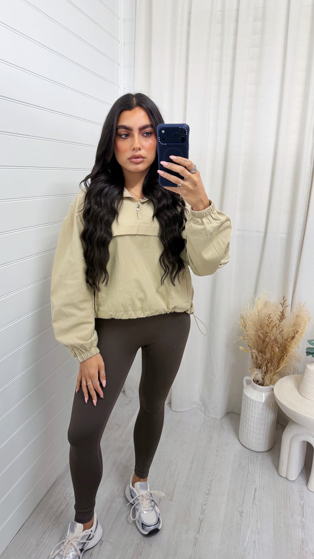 Piped Half Zip Windbreaker - BEIGE