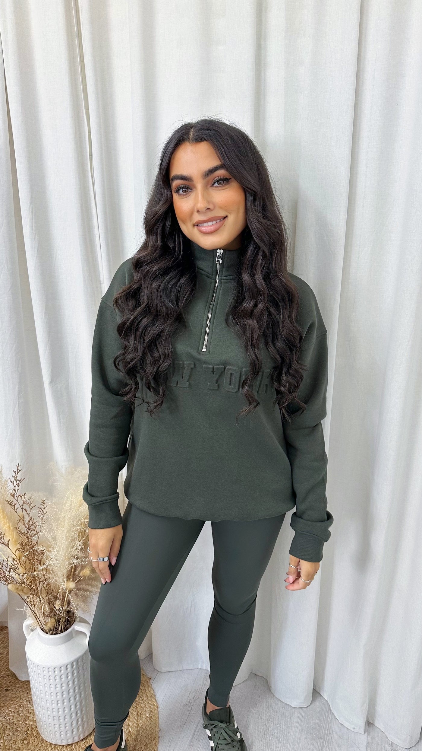 New York Embossed Half Zip Sweatshirt - KHAKI