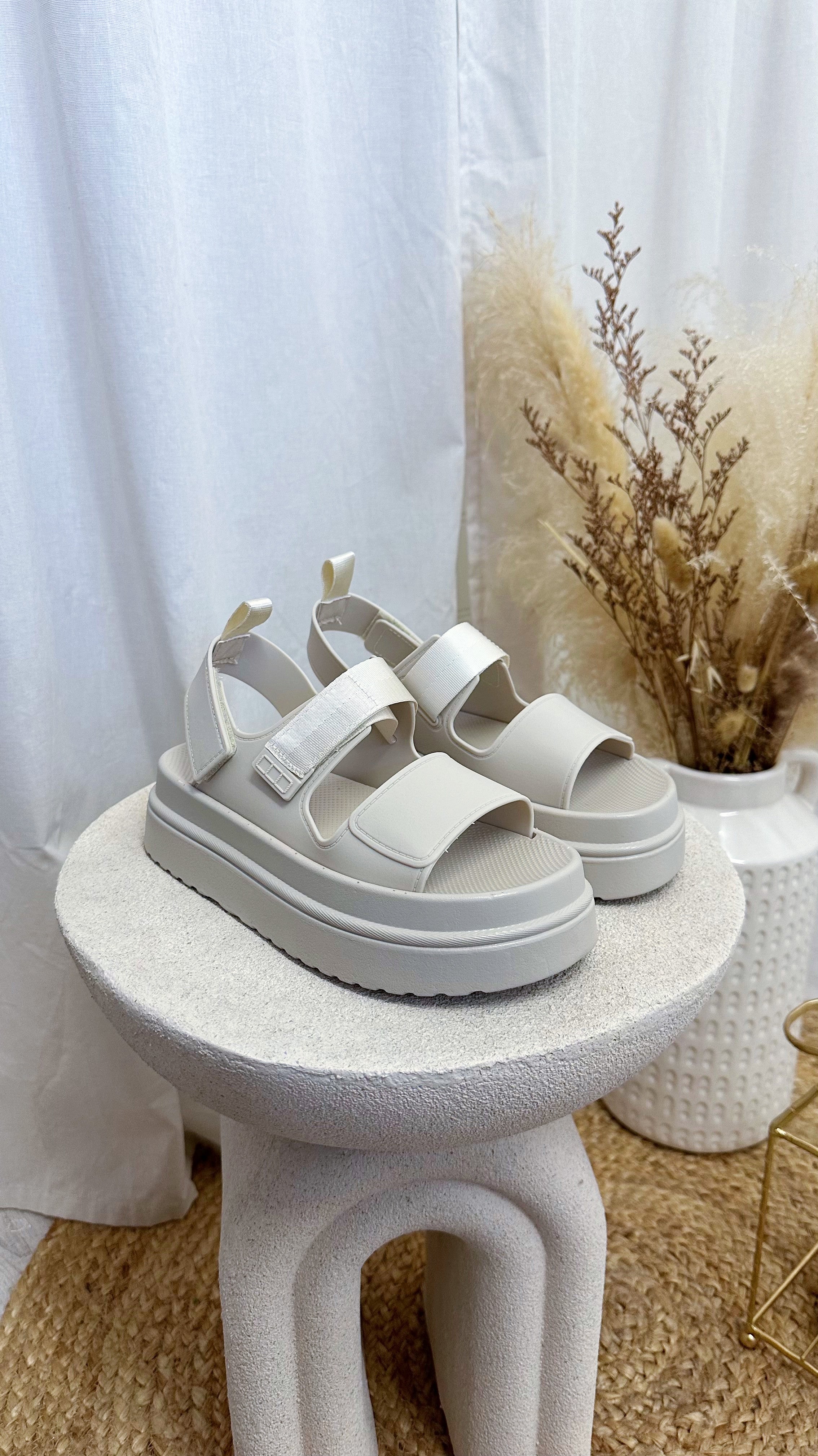 Chunky Velcro Strap Sandals - CREAM