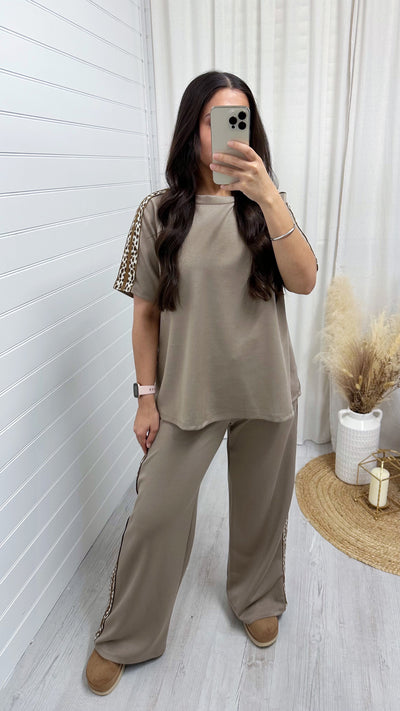 Leopard Trim Plain T-Shirt and Joggers Co-Ord - MOCHA