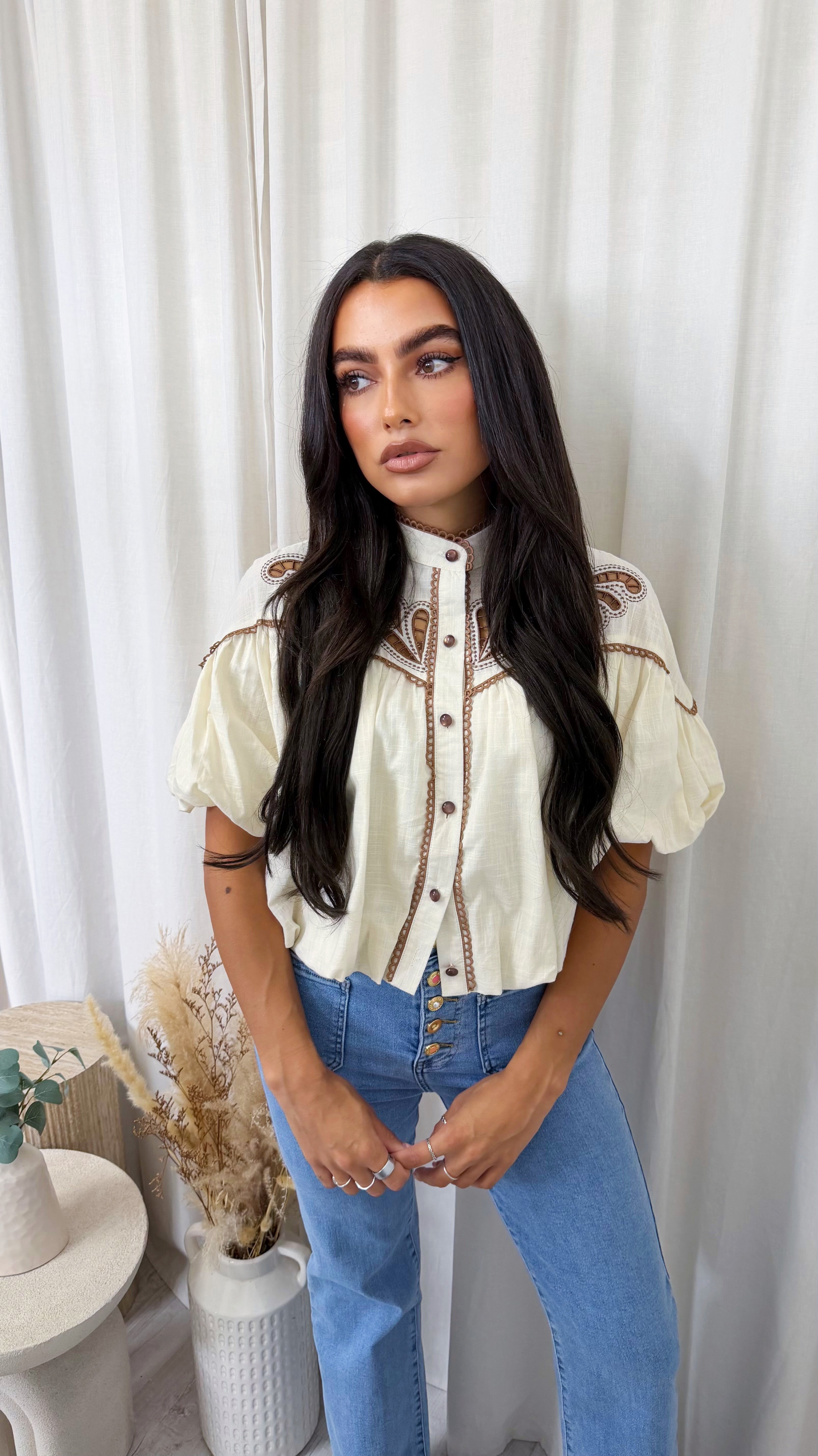 Paisley Embroidered Puff Sleeve Crop Blouse - BEIGE