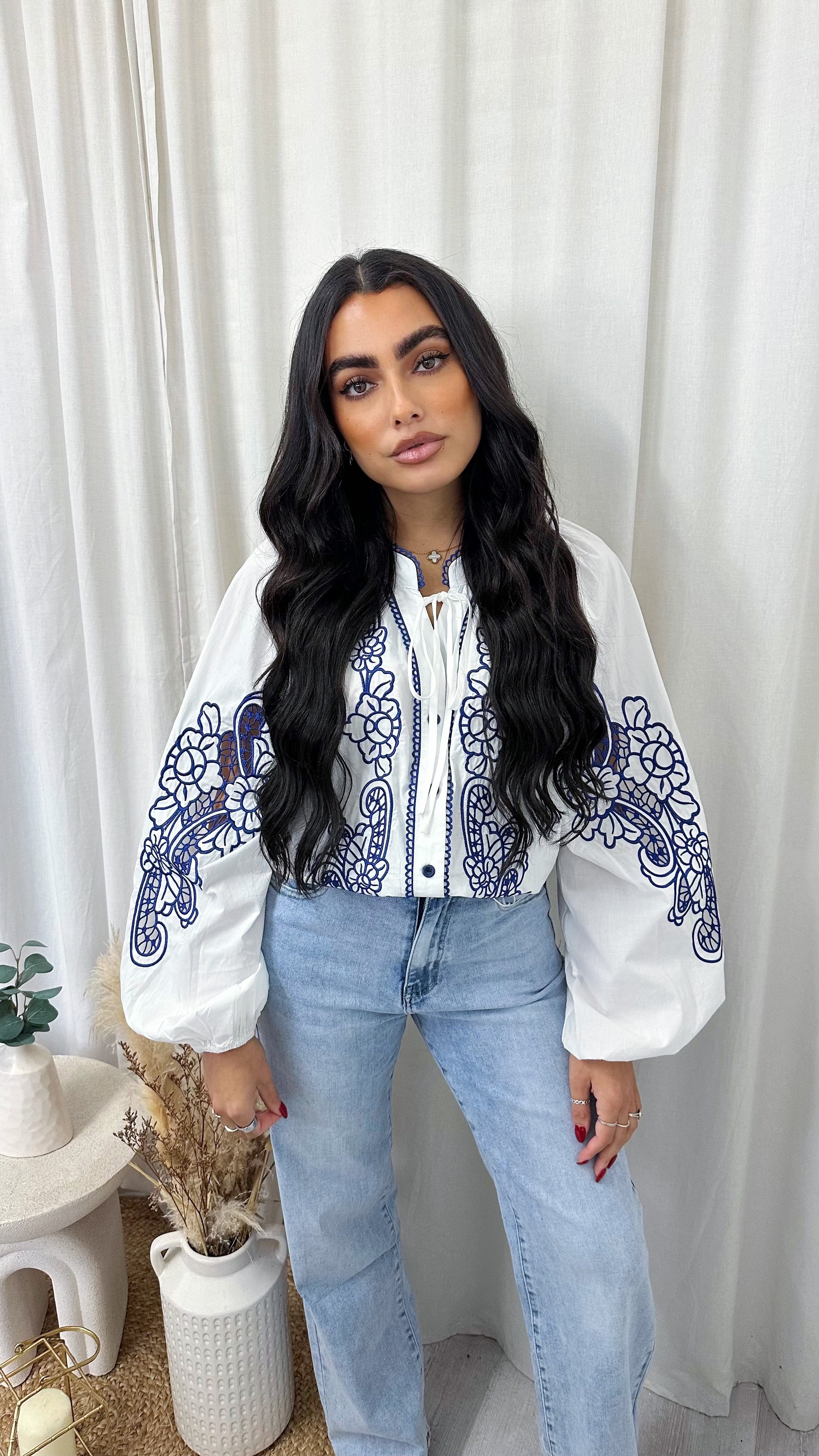 Paisley Embroidered Balloon Sleeve Shirt - WHITE/BLUE