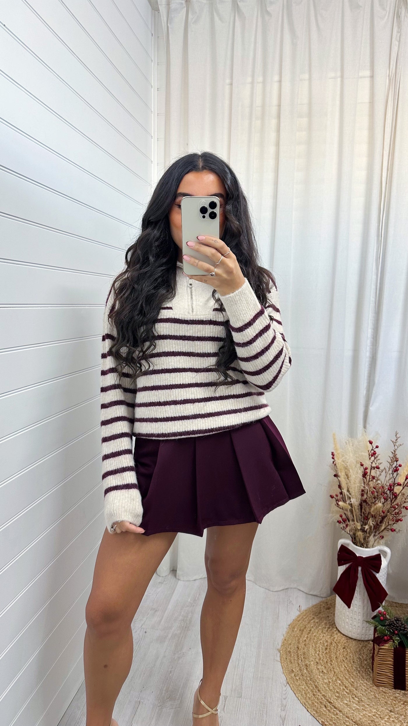 Pleated Tennis Skort with Belt - WINE