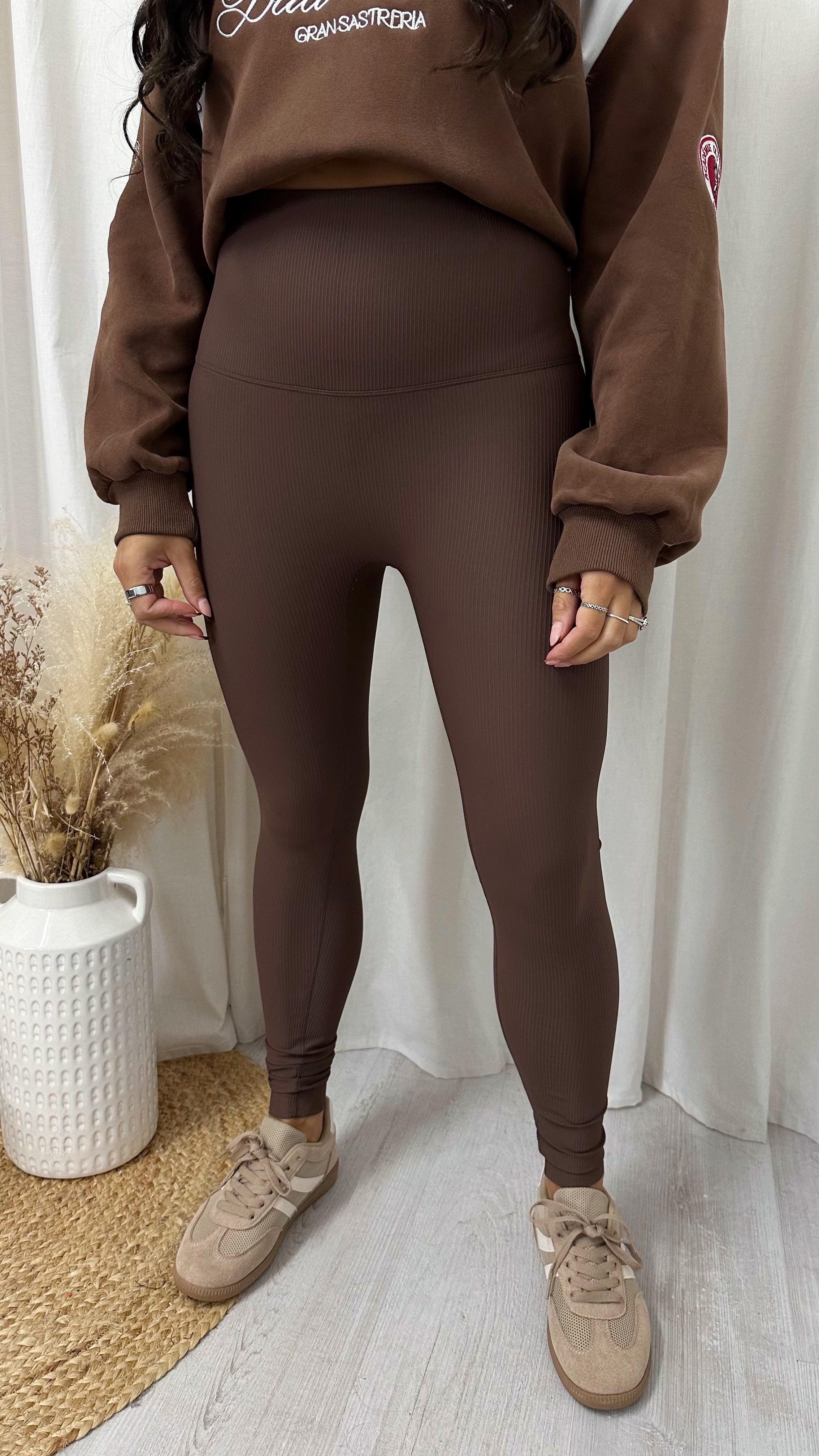 Ribbed Body Sculpt High Waisted Leggings - BROWN