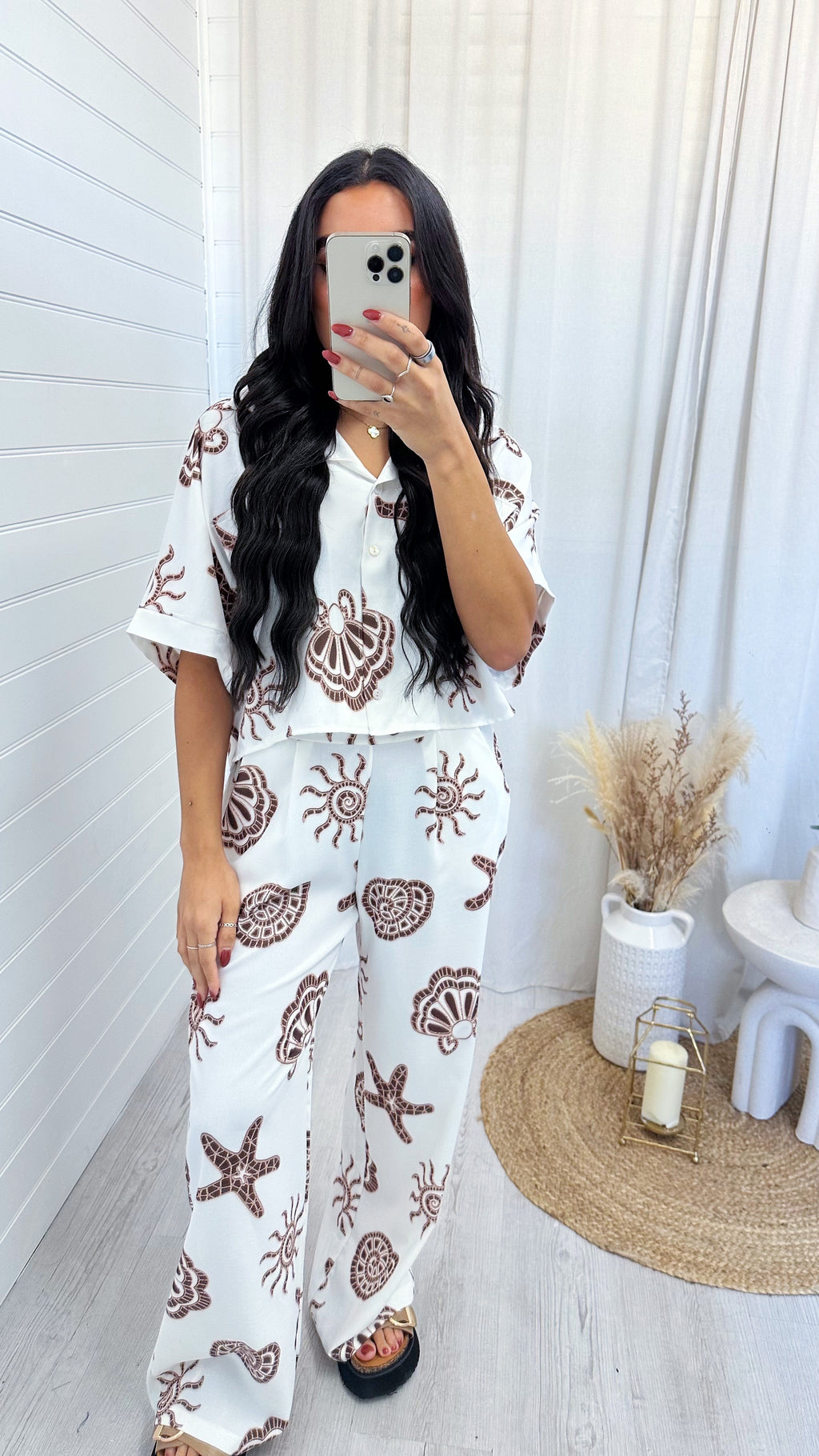 Seashell Print Crop Shirt and Trousers Co-Ord - WHITE