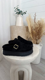 Suede Buckle Strap Platform Slippers - BLACK