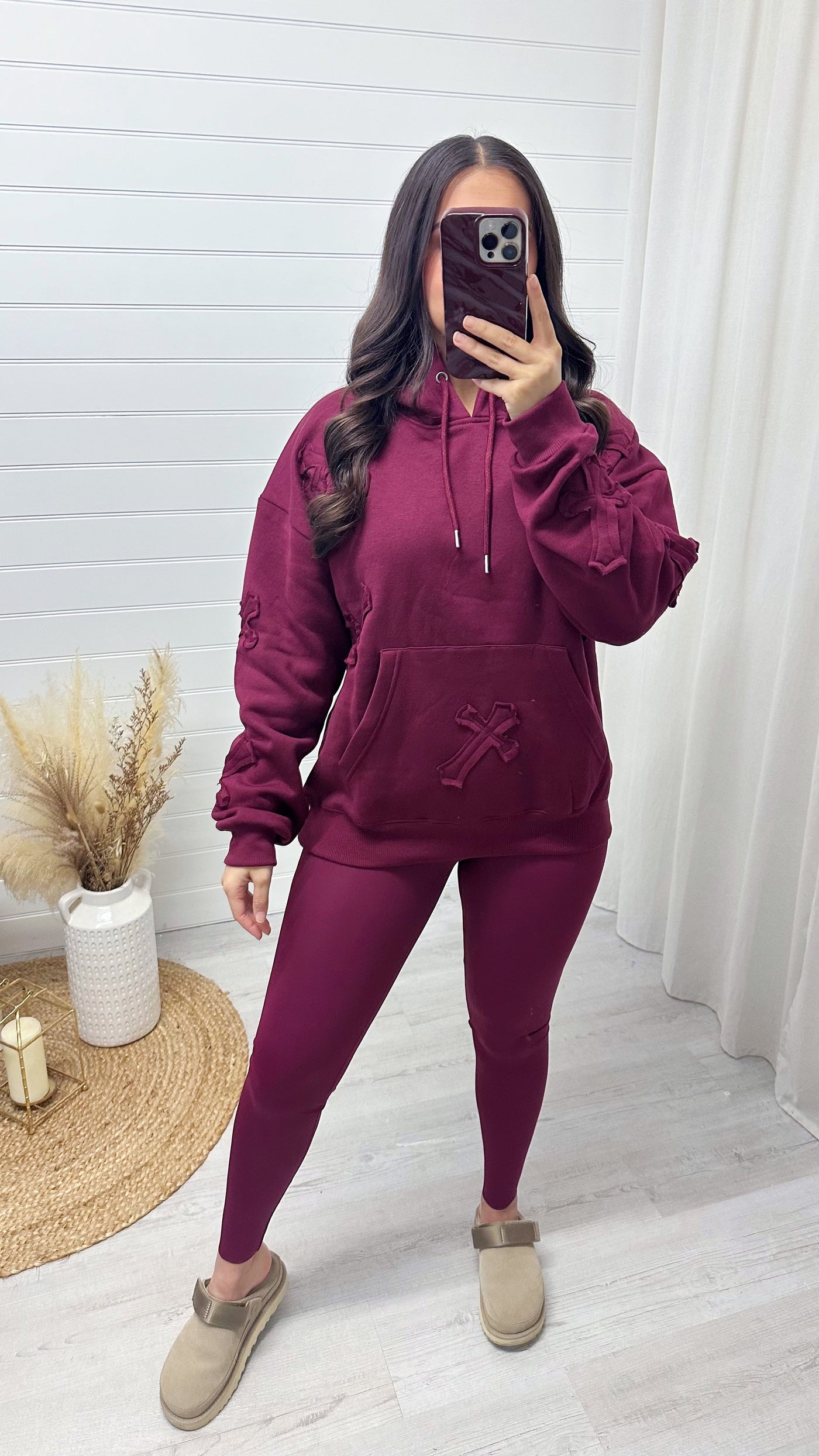 Oversized Distressed Cross Hoodie - WINE