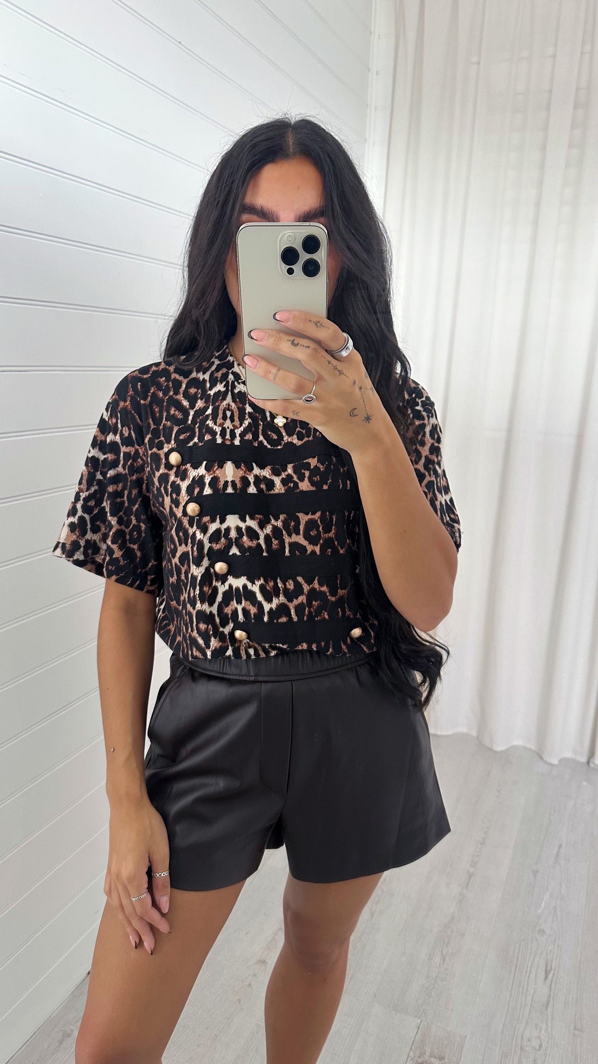 Leopard Print Button Front T-Shirt - BROWN/BLACK