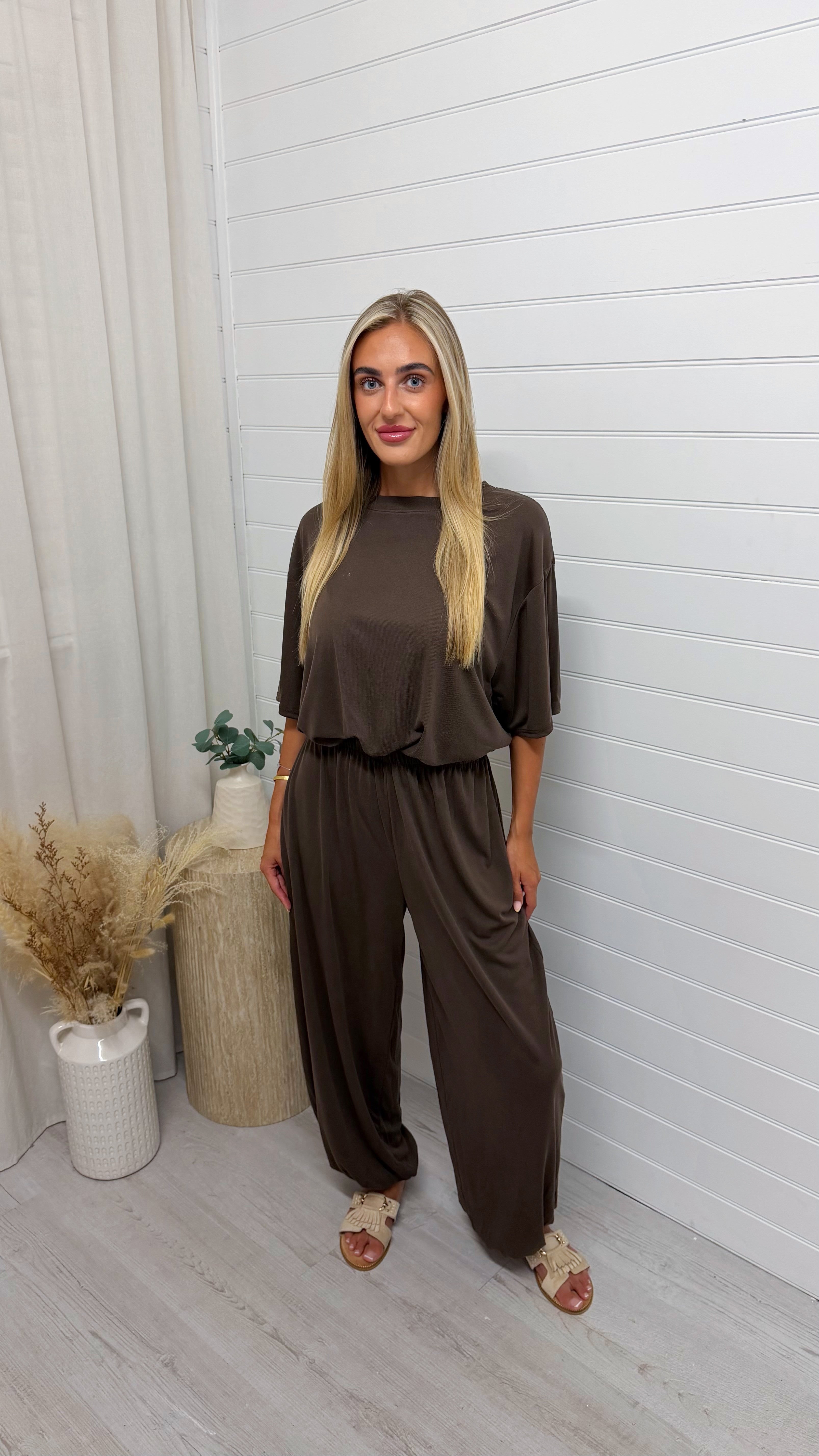 Gathered T-Shirt and Balloon Trousers Co-Ord - BROWN