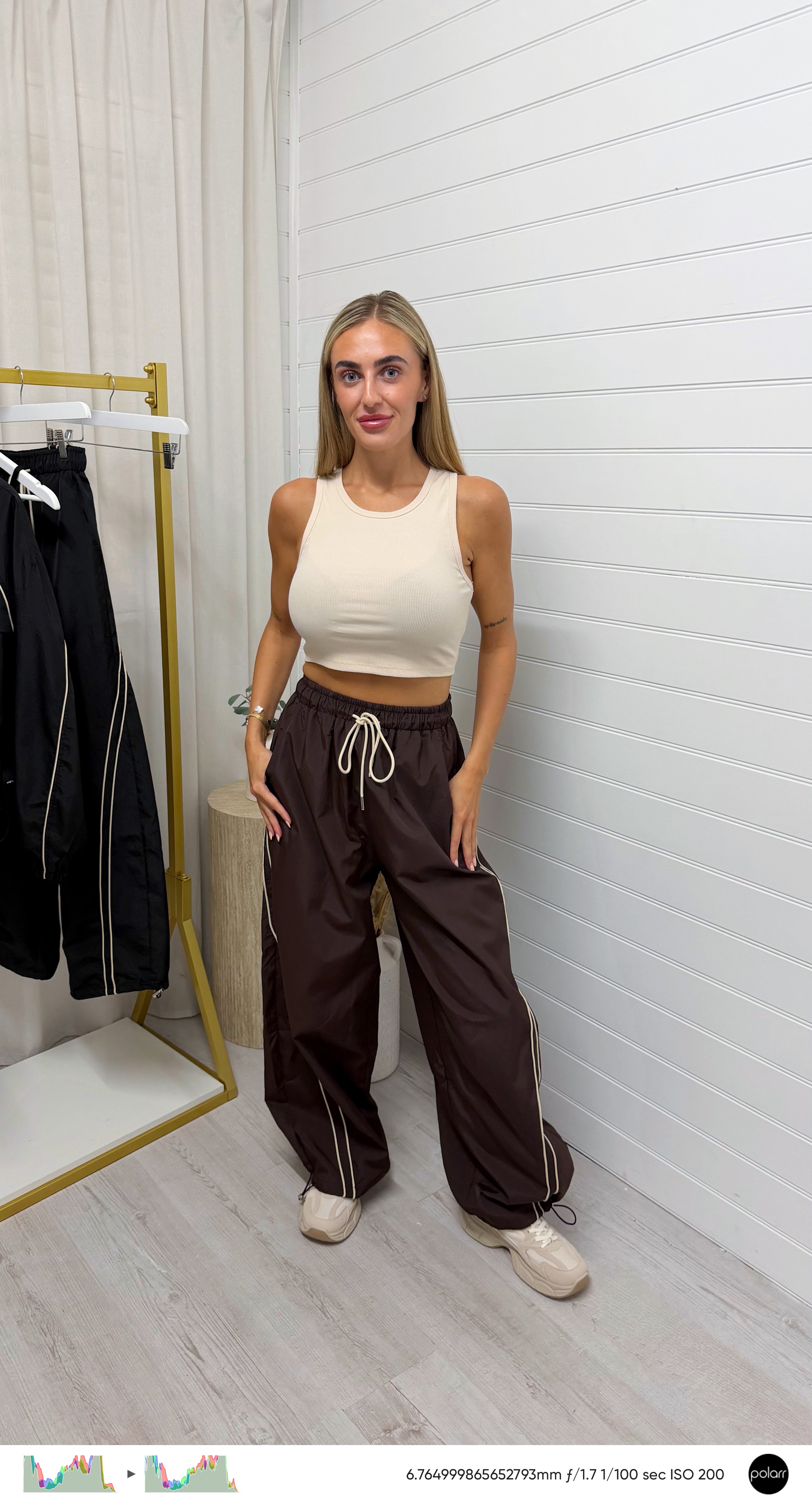 Contrast Trim Baggy Joggers - BROWN