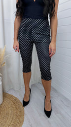 Polka Dot Capri Leggings - BLACK