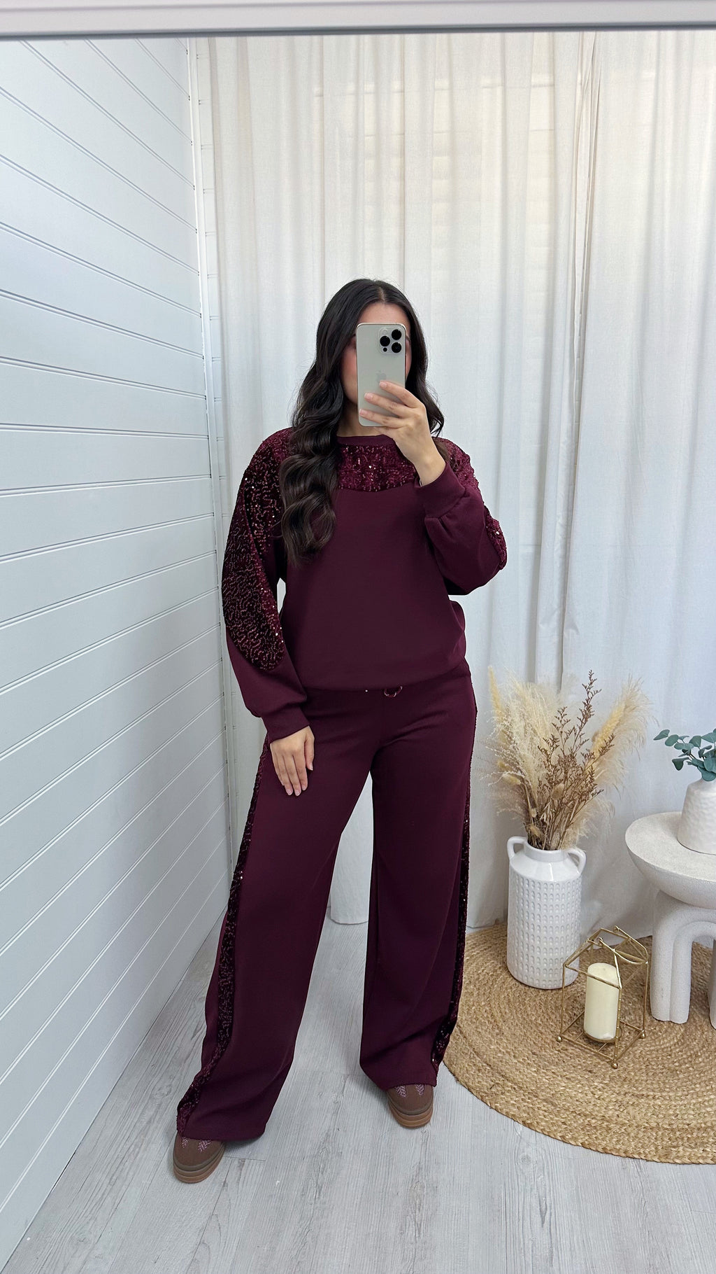 Sequin Sleeve Sweatshirt and Joggers Tracksuit - BURGUNDY