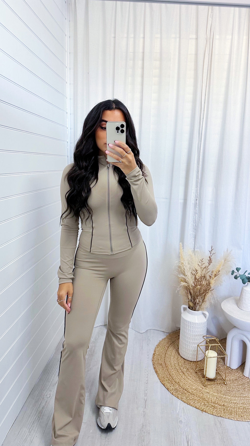 Contrast Seam Body Sculpt Jacket and Flares Co-Ord - MOCHA