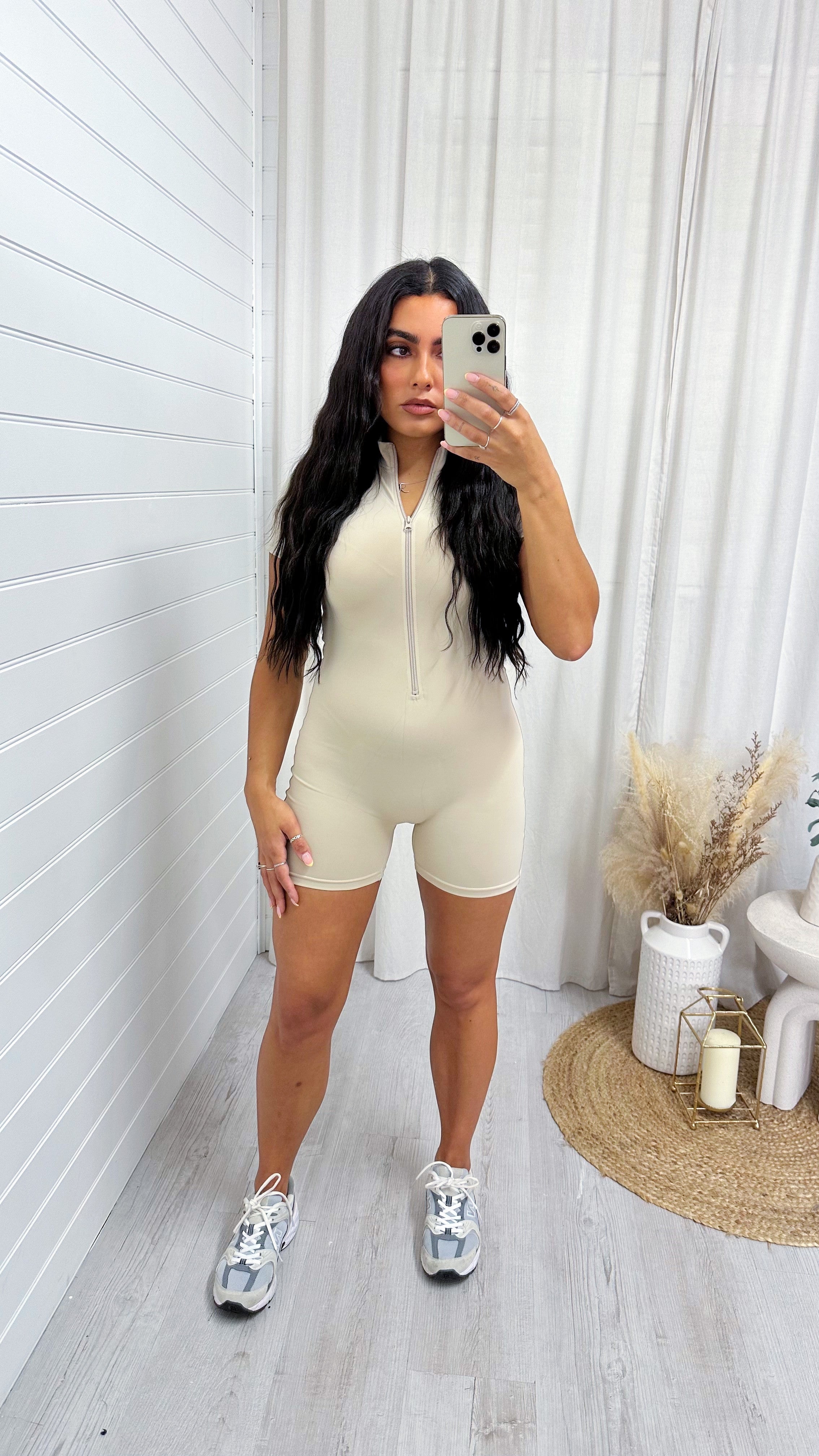 Short Sleeve Zip Up Unitard - BEIGE – Altoria