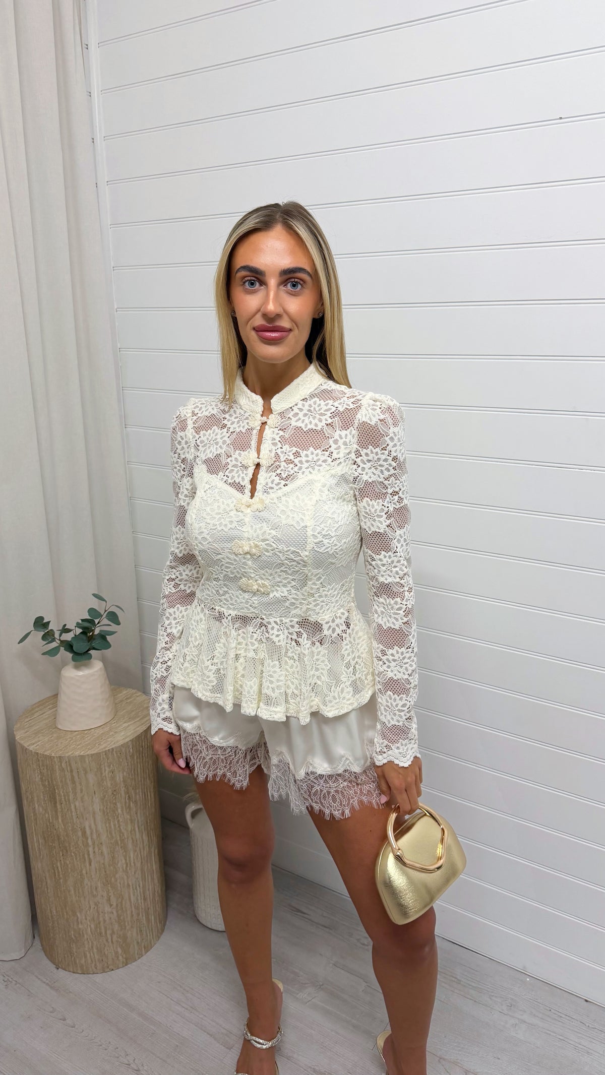 Manderin Neck Long Sleeve Lace Top - CREAM
