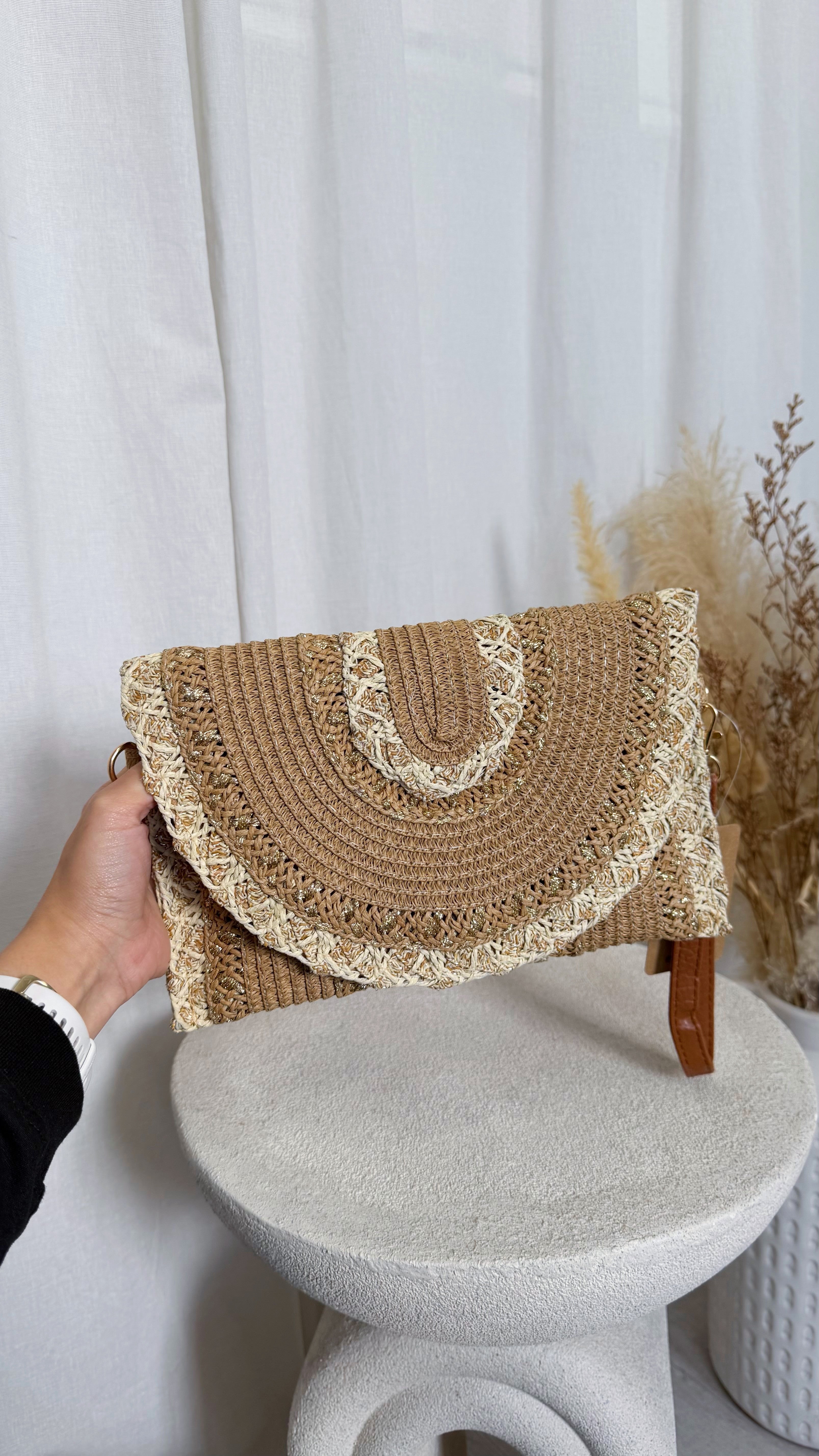 Crochet Arch Pattern Boho Clutch Bag - BEIGE