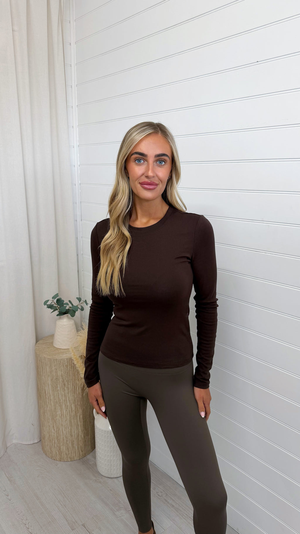 Soft Rib Long Sleeve T-Shirt - BROWN