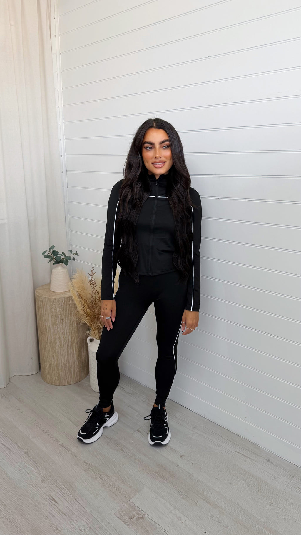 Piped Jacket and Leggings Activewear Set - BLACK