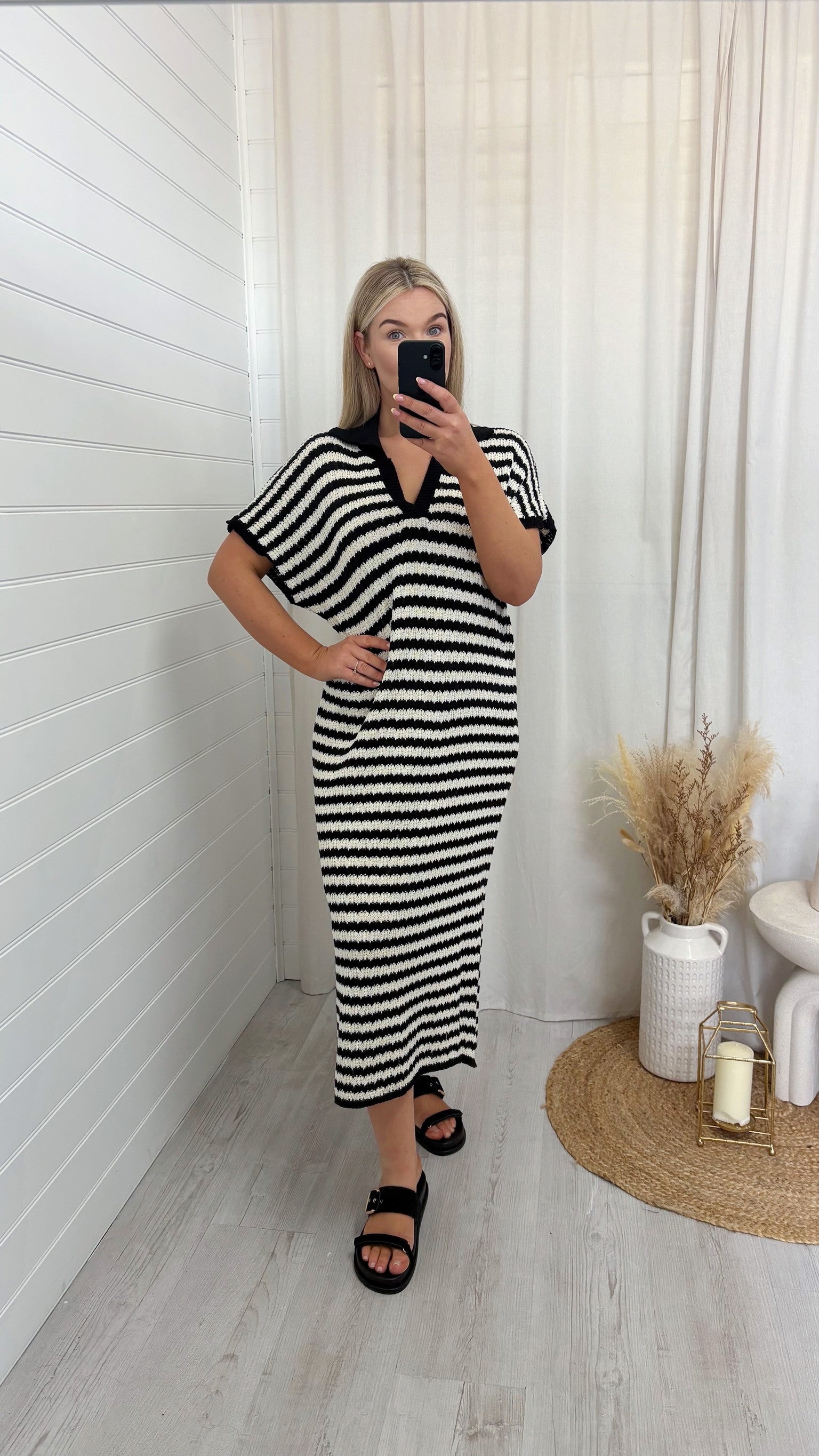 Crochet V Neck Midi Dress - BLACK/WHITE