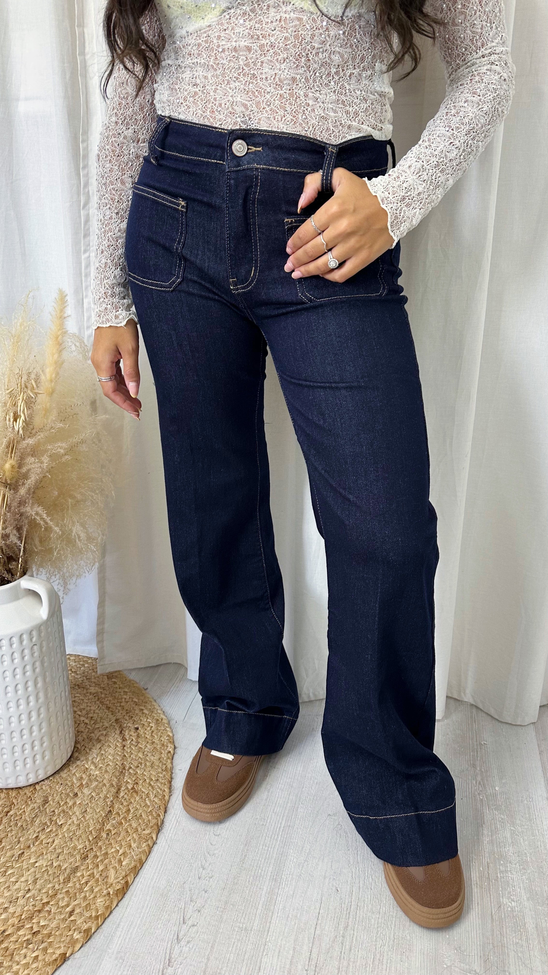 Front Pocket High Waisted Flare Jeans - DARK DENIM