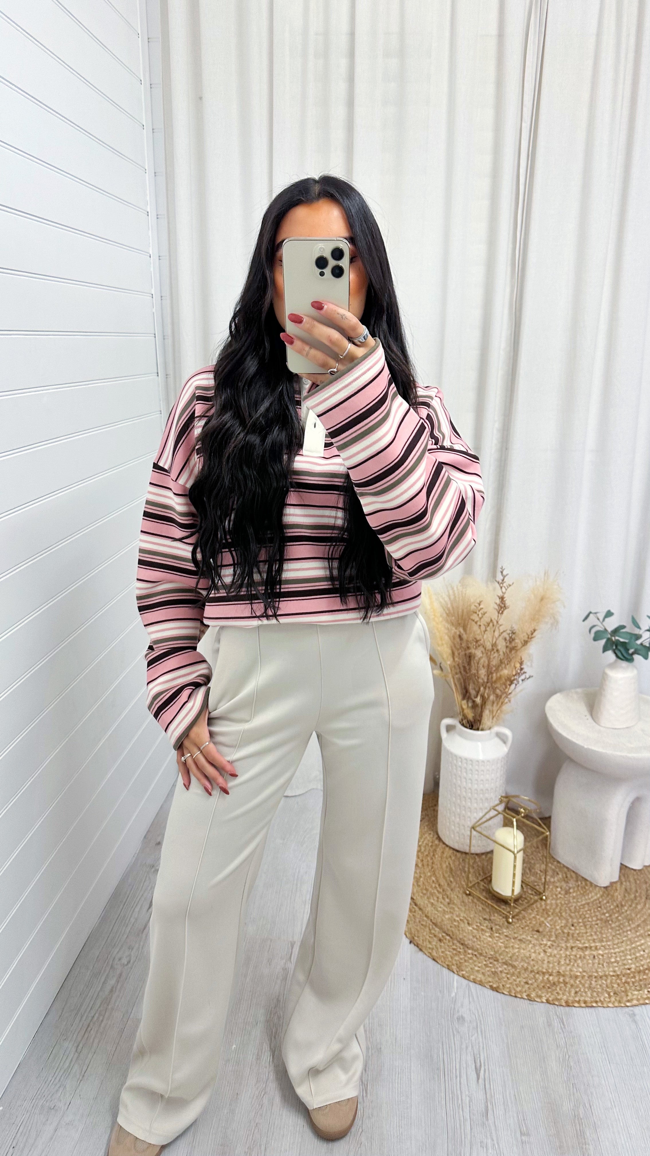 Seam Front Relaxed Trousers - CREAM