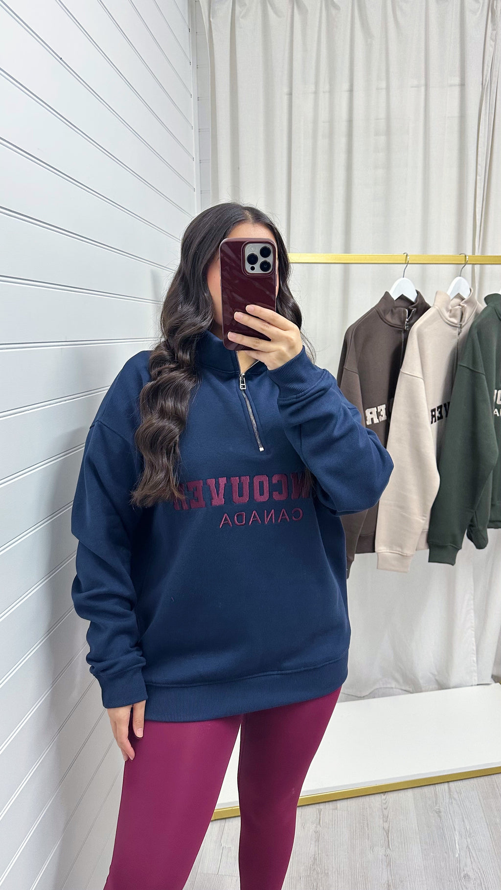 Vancouver Embroidered Half Zip Sweatshirt - NAVY