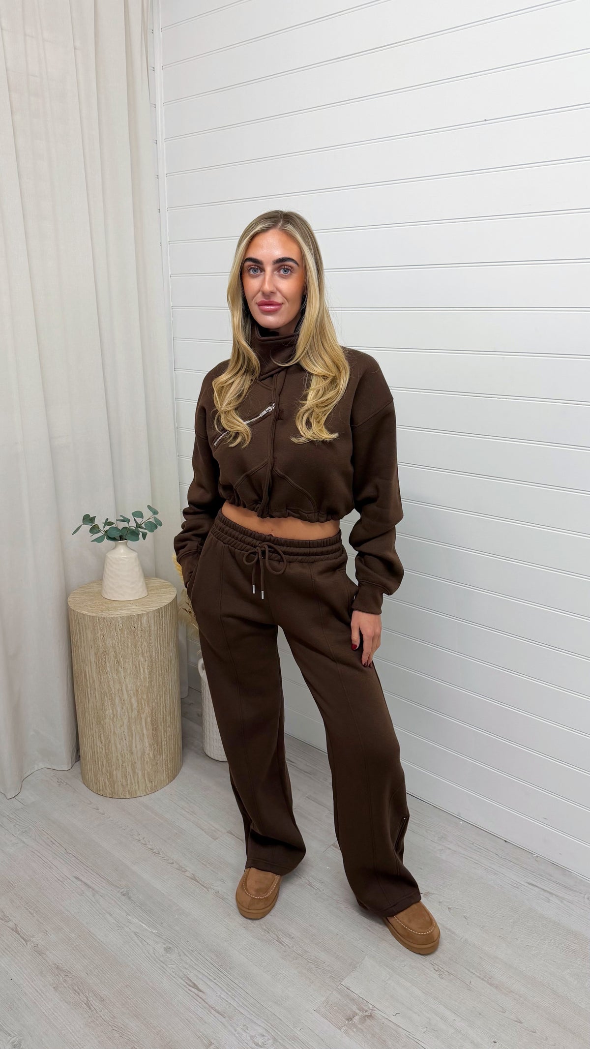 Funnel Neck Crop Jacket and Joggers Tracksuit - BROWN