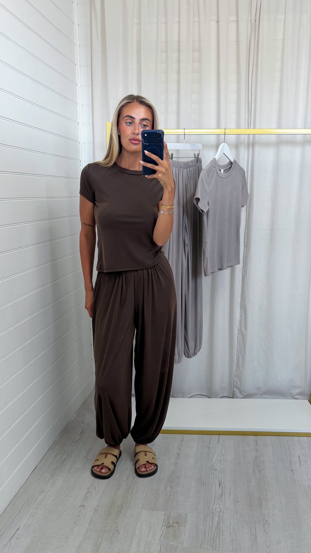 Fine Rib T-Shirt and Balloon Trousers Co-Ord - BROWN