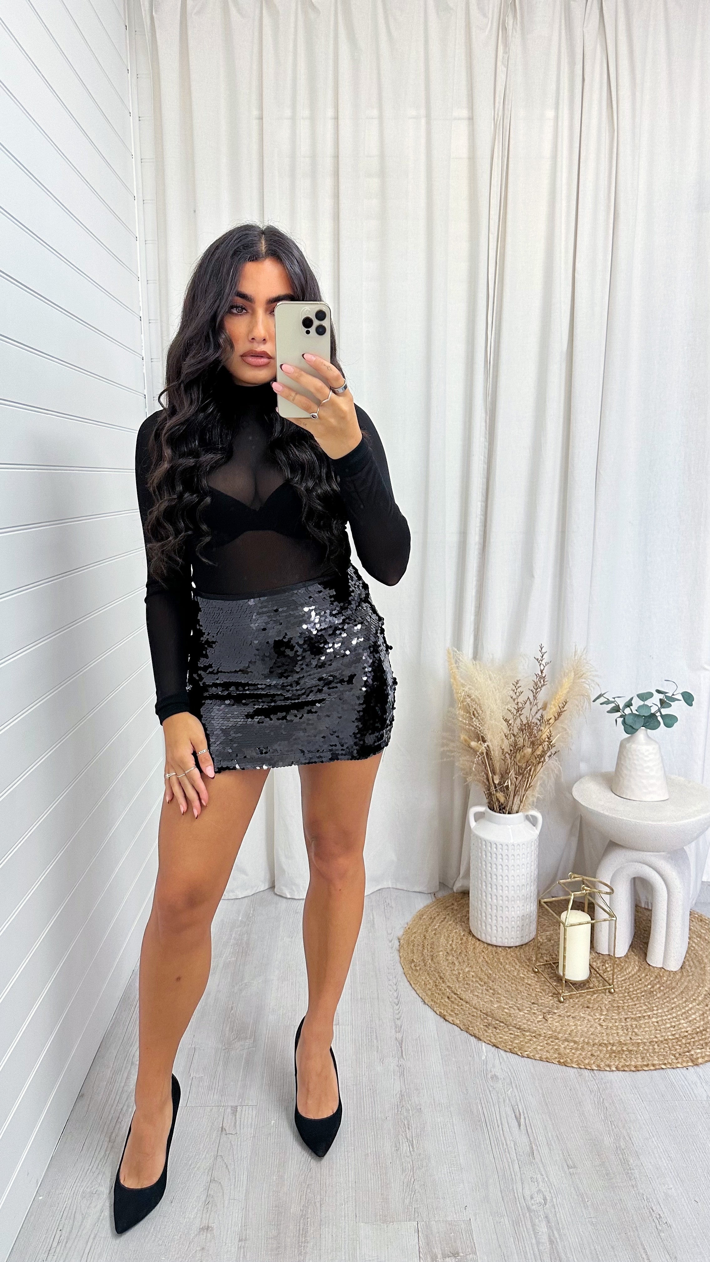 High Shine Sequin Mini Skirt - BLACK