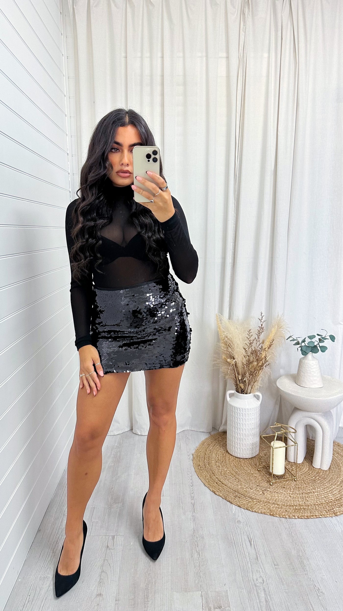 High Shine Sequin Mini Skirt - BLACK