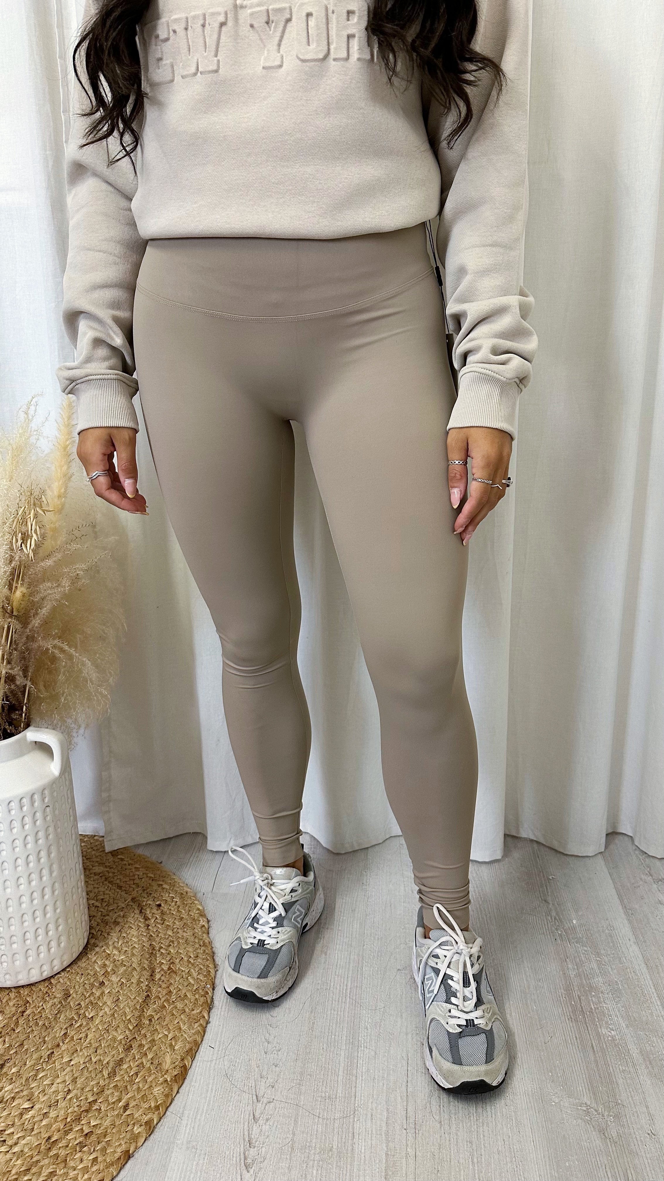 Body Sculpting Active Leggings - TAUPE