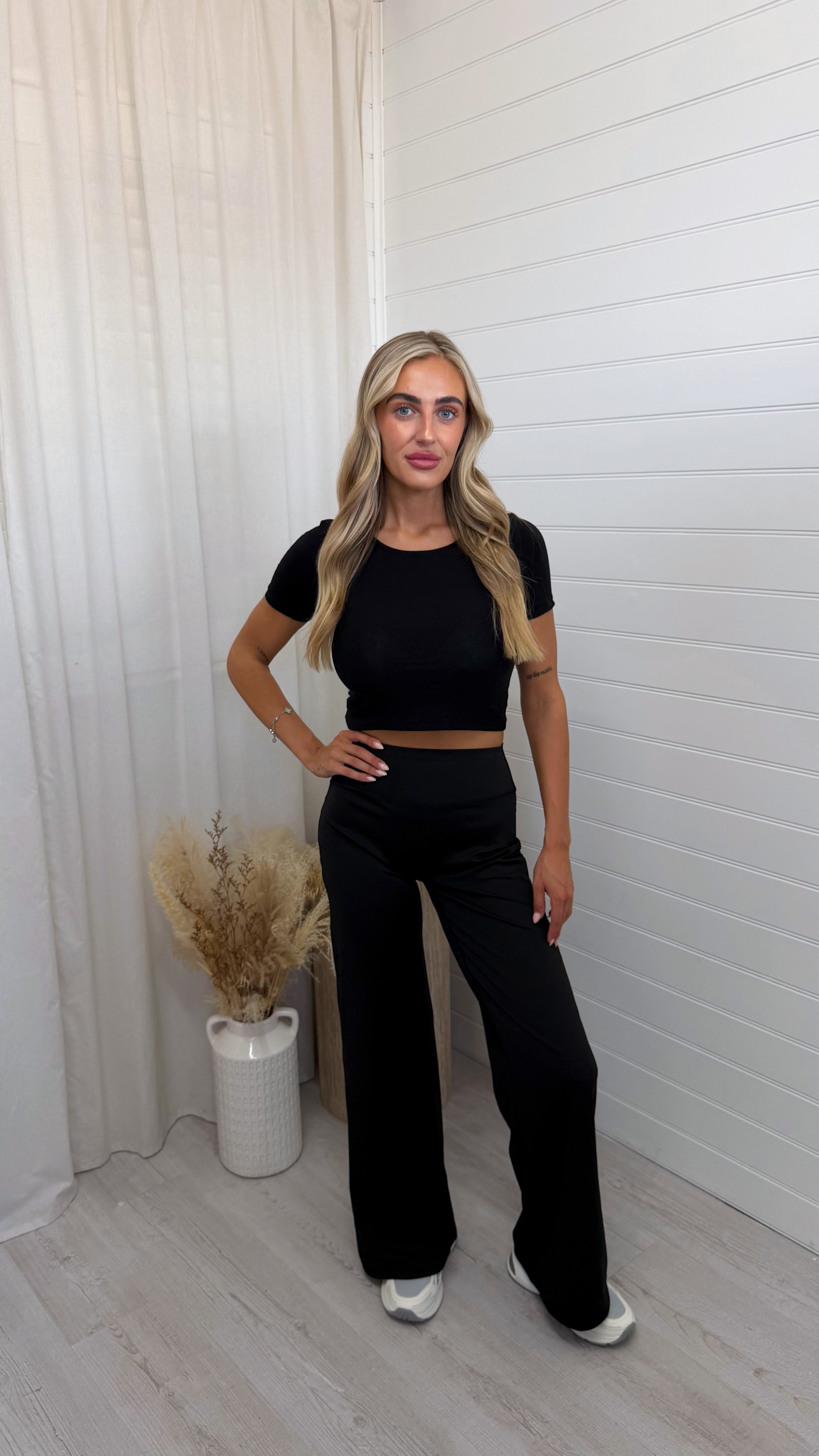 Wide Leg Sculpting Trousers - BLACK