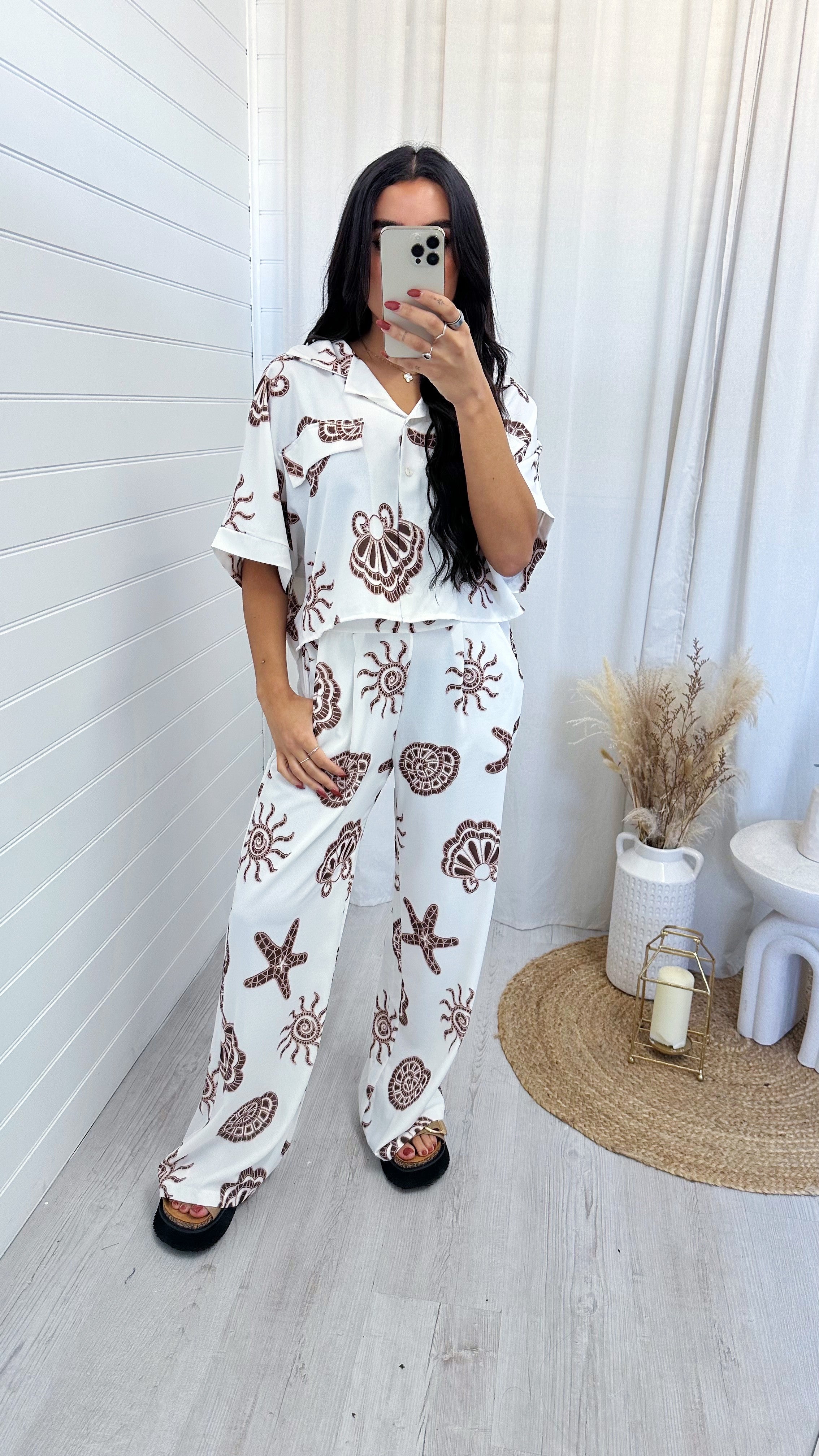 Seashell Print Crop Shirt and Trousers Co-Ord - WHITE