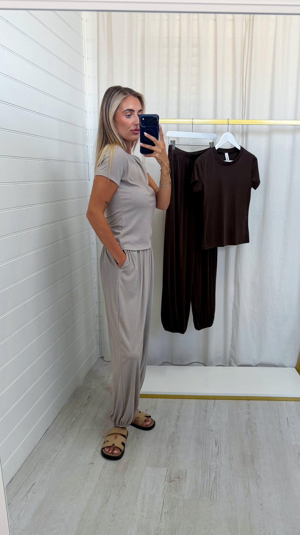 Fine Rib T-Shirt and Balloon Trousers Co-Ord - MOCHA