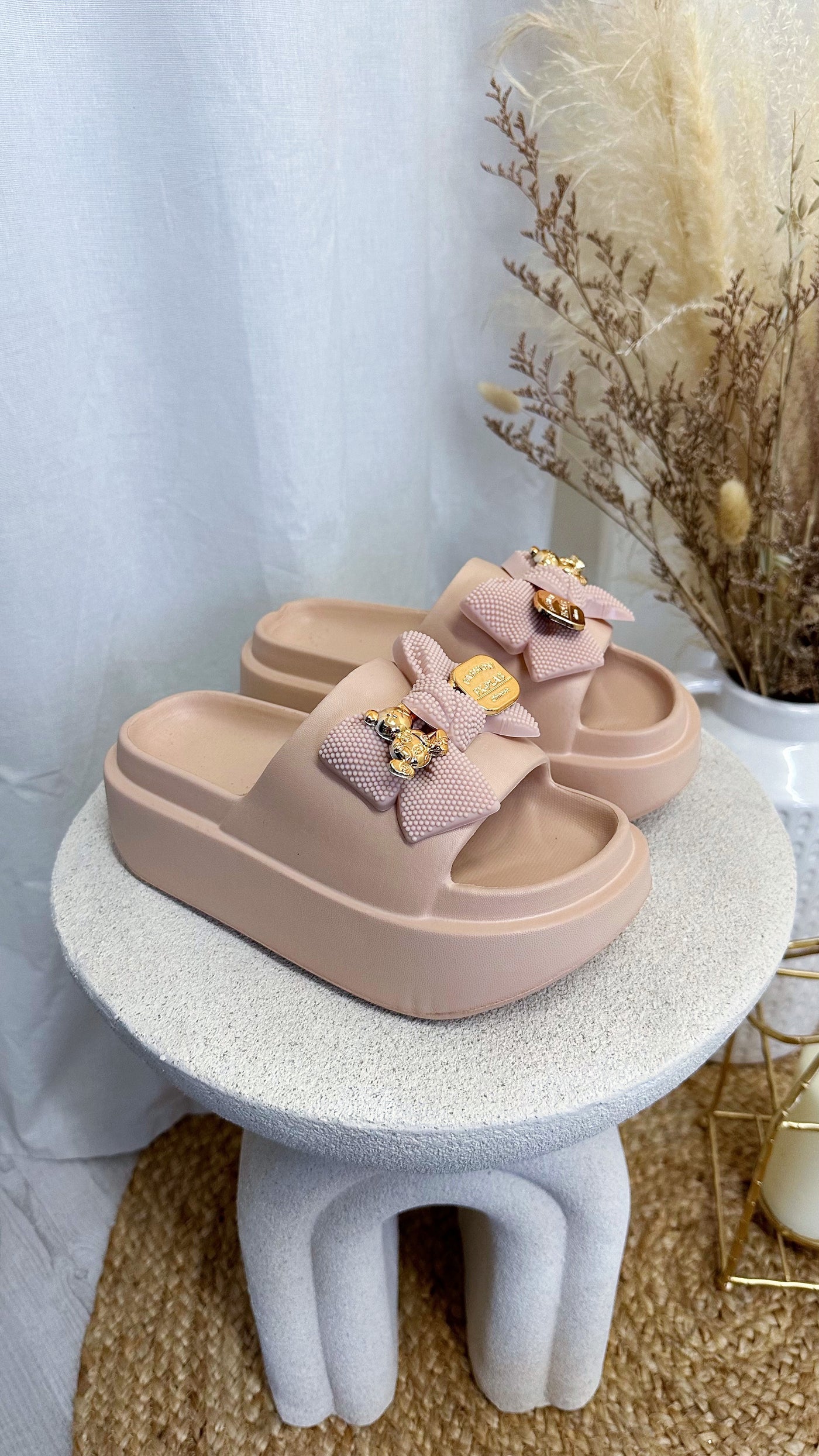 Platform Foam Bow Sliders - NUDE