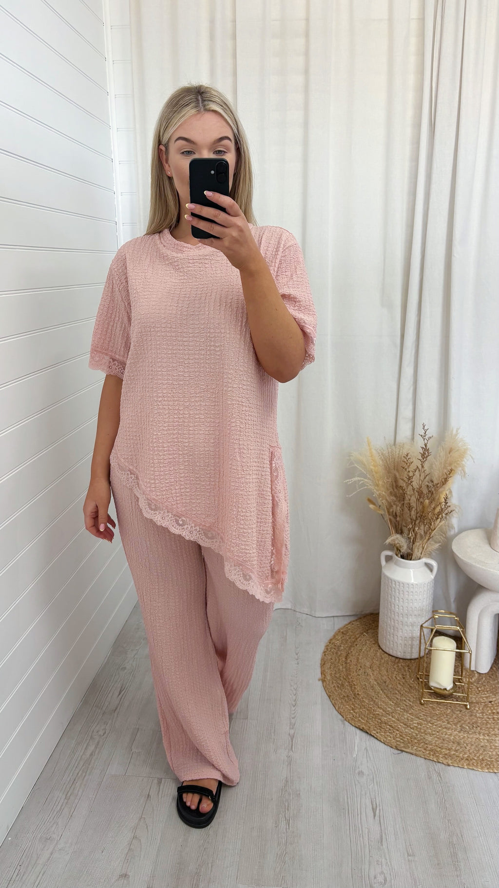 Lace Hem Asymmetric Co-Ord - PINK