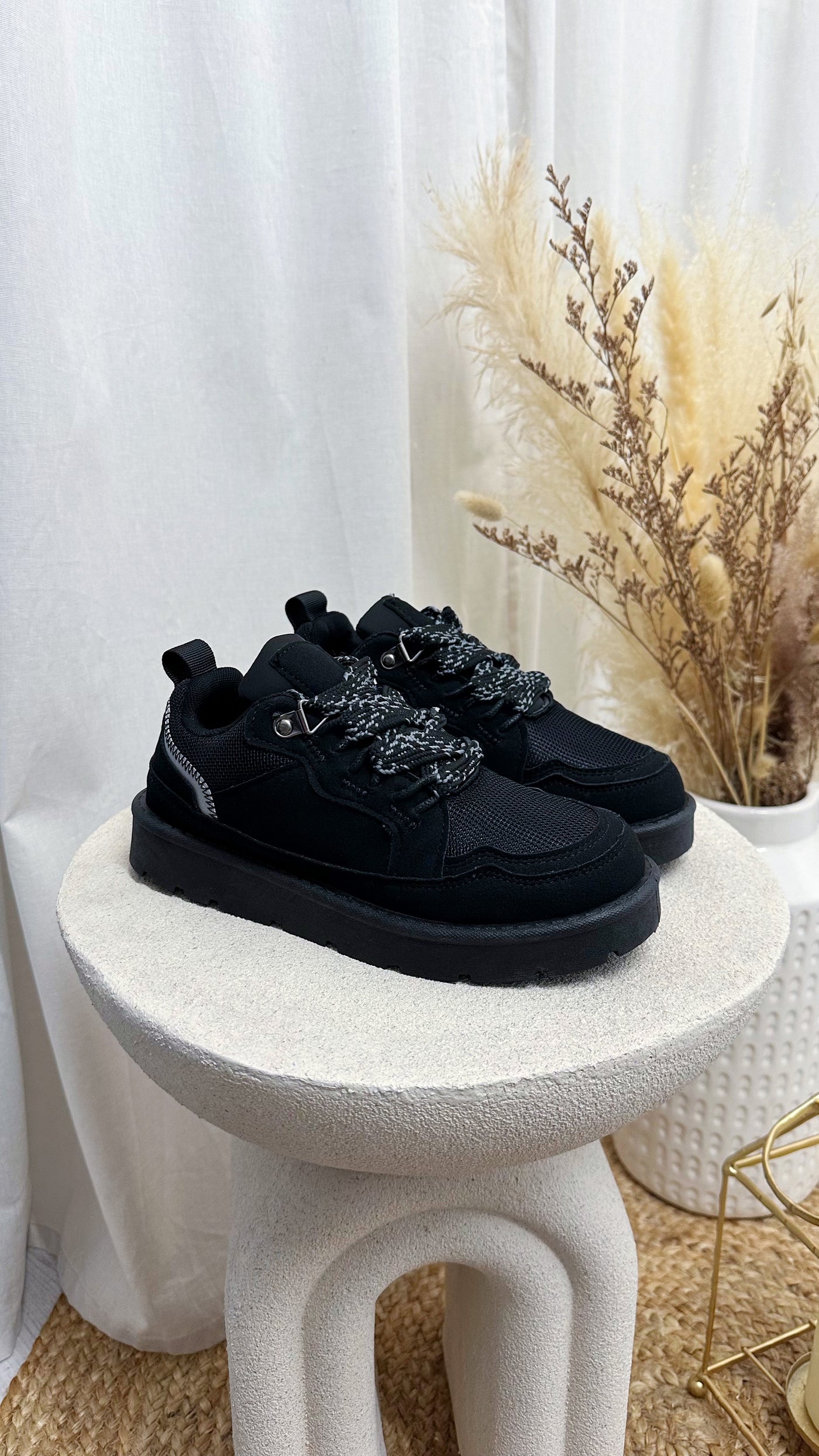 Chunky Lace Suede Sneakers - BLACK