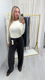 Textured Wide Leg Trousers - BROWN