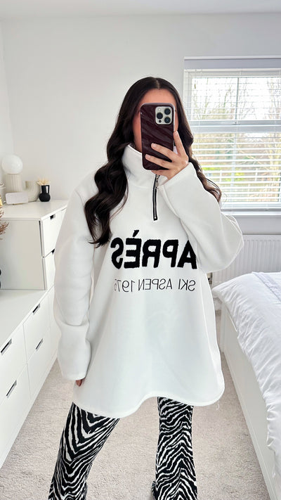 Apres Ski Resort Half Zip Sweatshirt - WHITE
