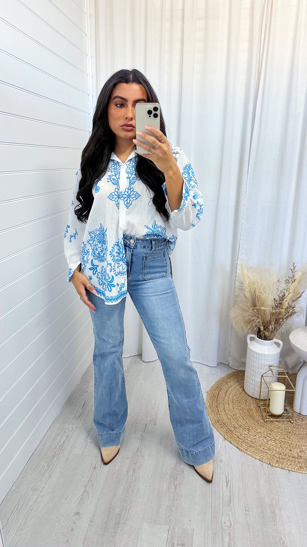 Front Pocket Flare High Waisted Jeans - DARK DENIM