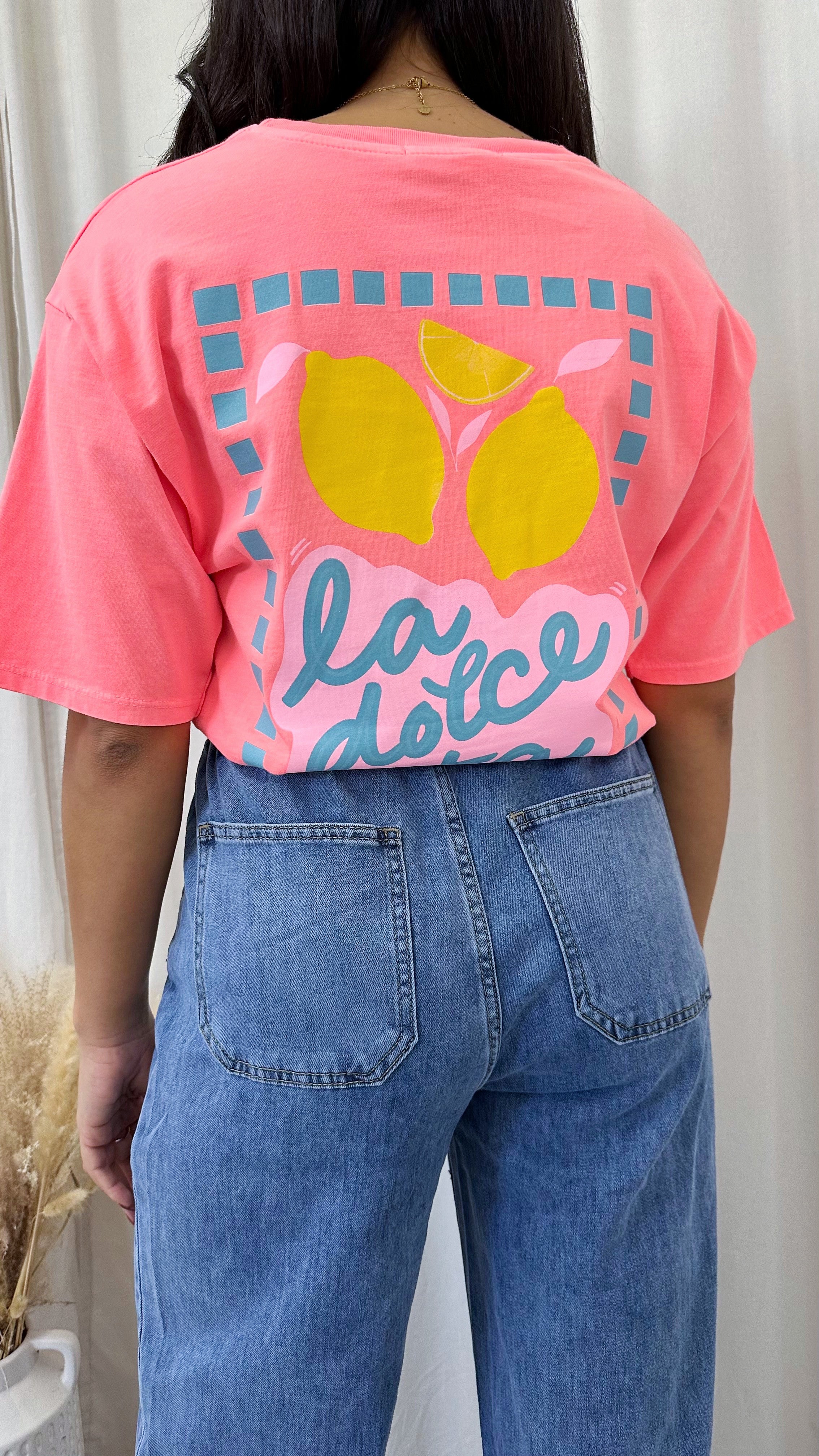 La Dolce Vita Graphic T-Shirt - NEON PINK