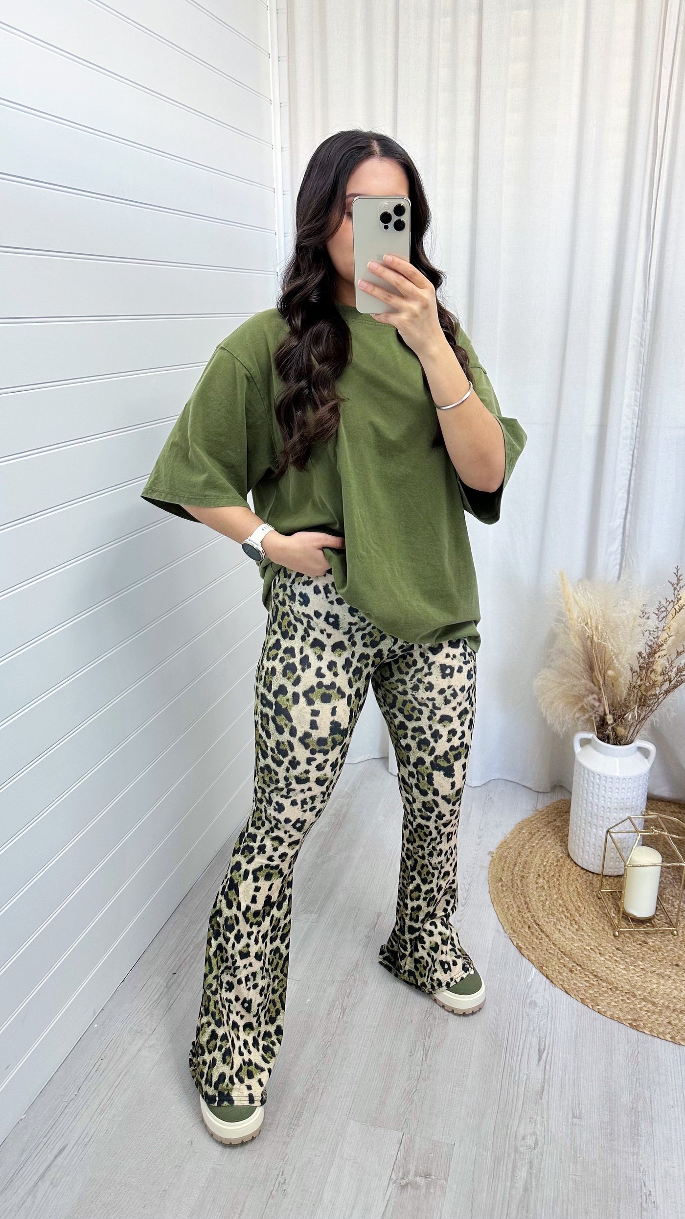 High Waisted Leopard Print Stretchy Flares - GREEN