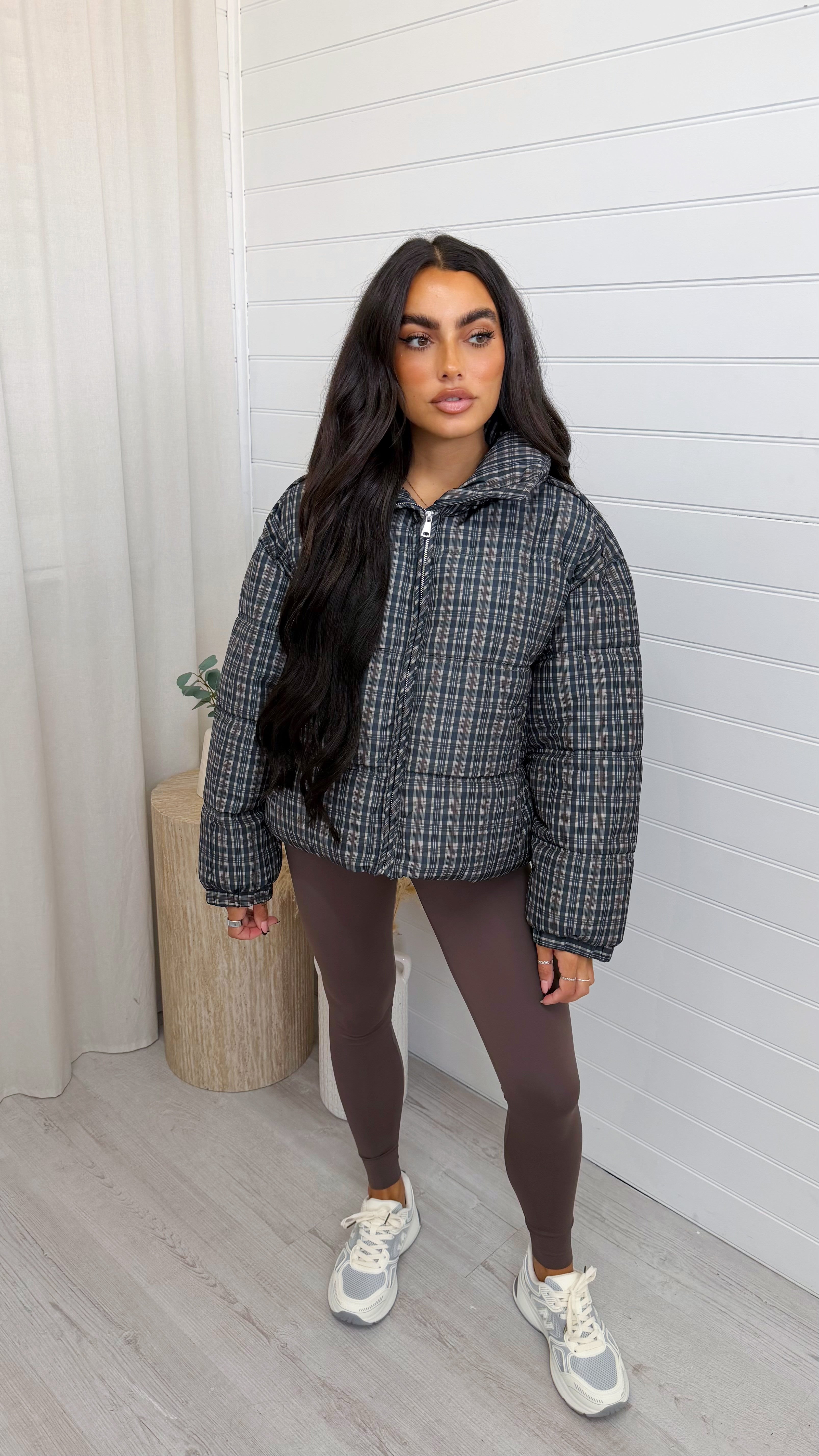 Check Puffer Jacket - NAVY/BROWN